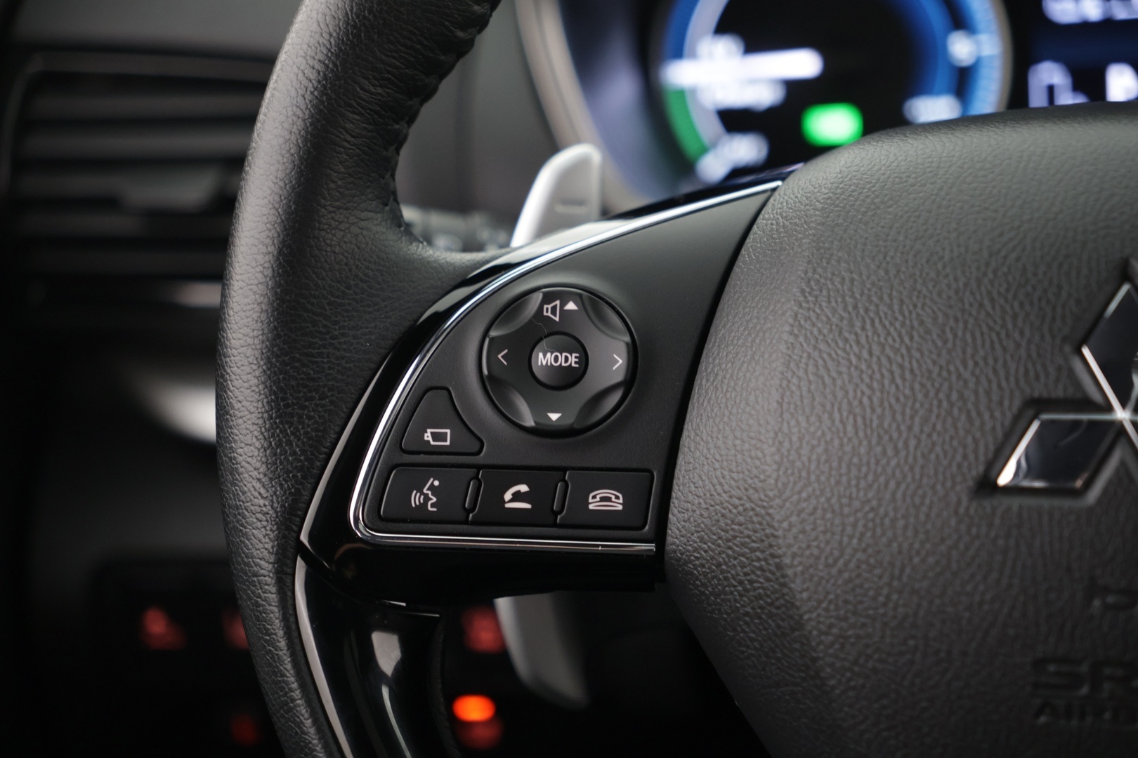 MITSUBISHI Eclipse 2025