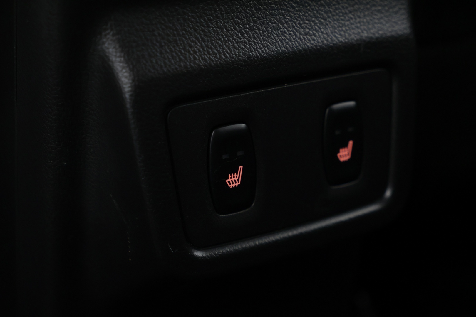 MITSUBISHI Eclipse 2025