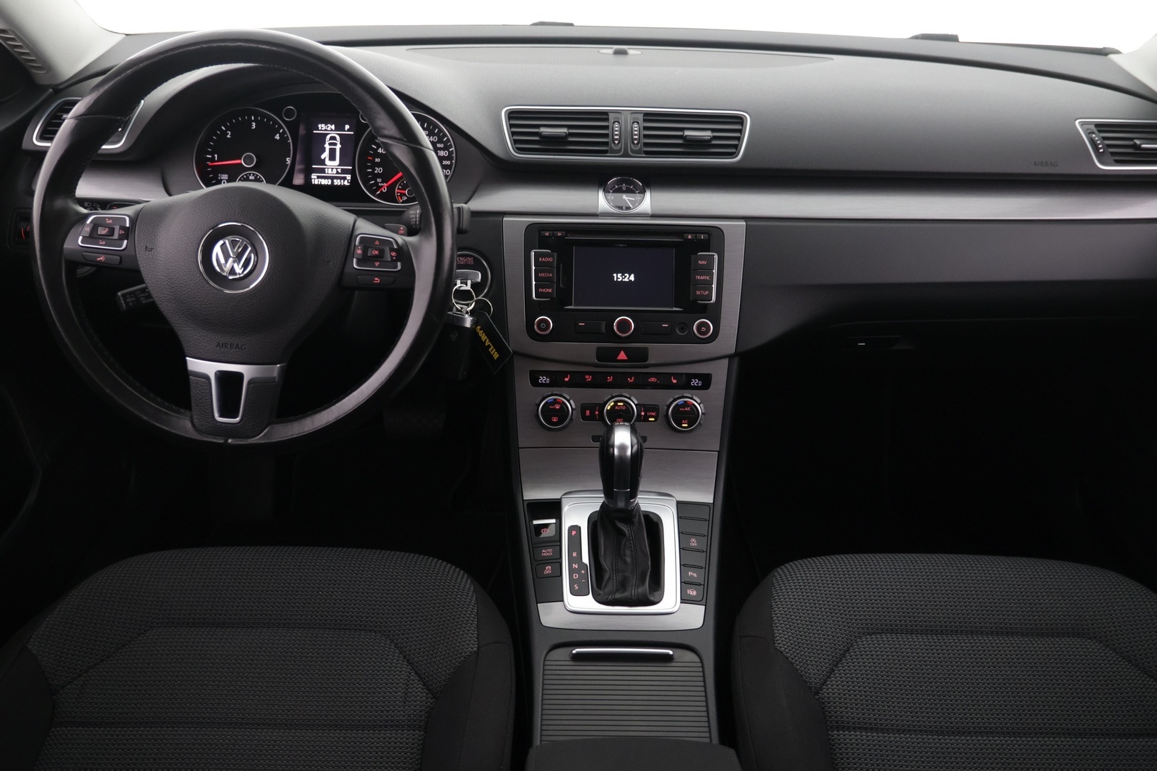 VOLKSWAGEN Passat 2013