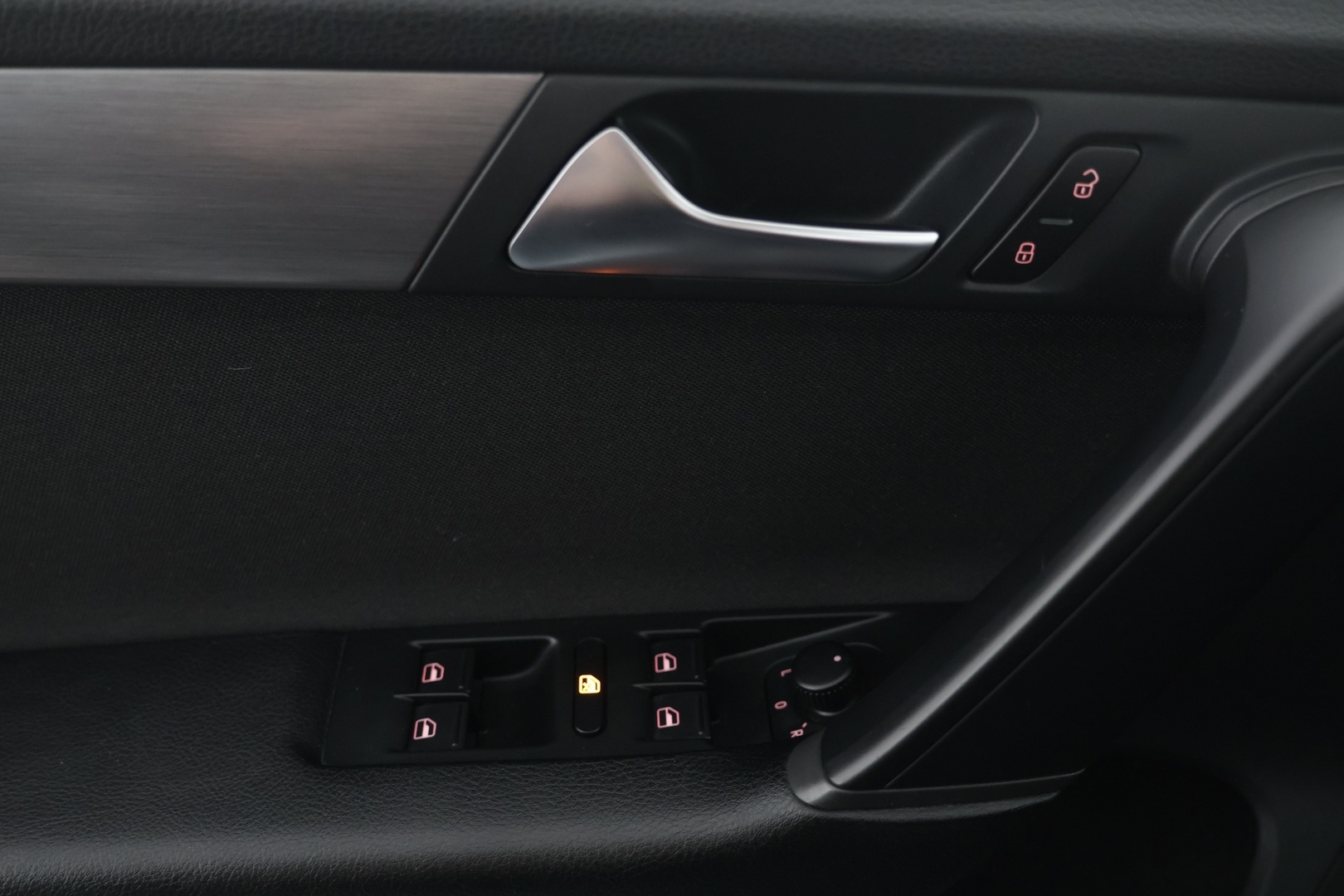 VOLKSWAGEN Passat 2013