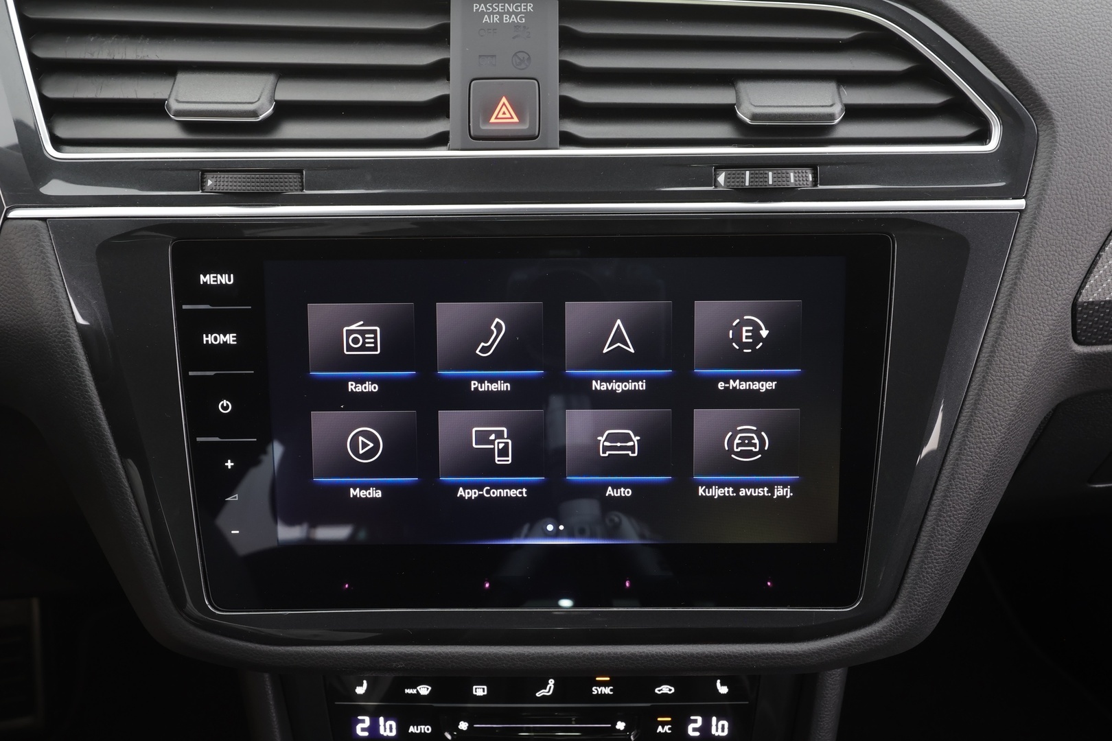 VOLKSWAGEN Tiguan 2024