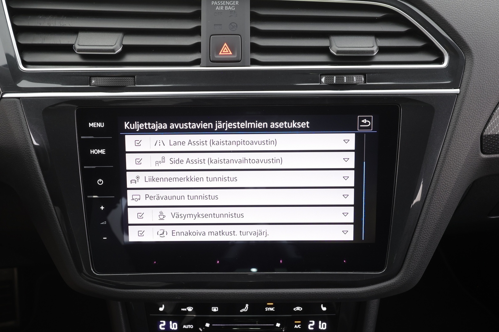 VOLKSWAGEN Tiguan 2024