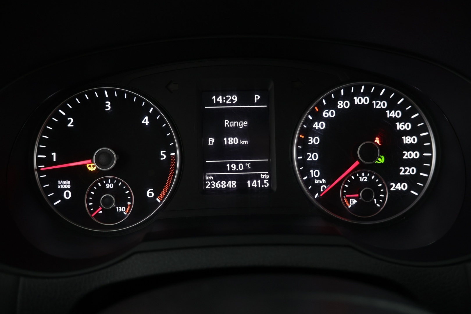 VOLKSWAGEN Sharan 2015