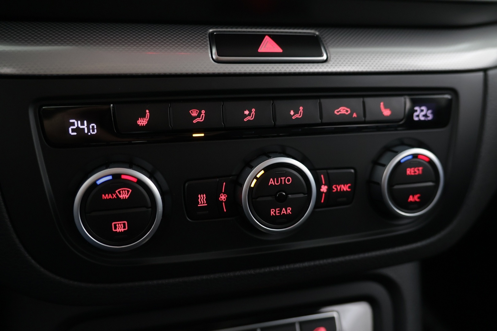 VOLKSWAGEN Sharan 2015