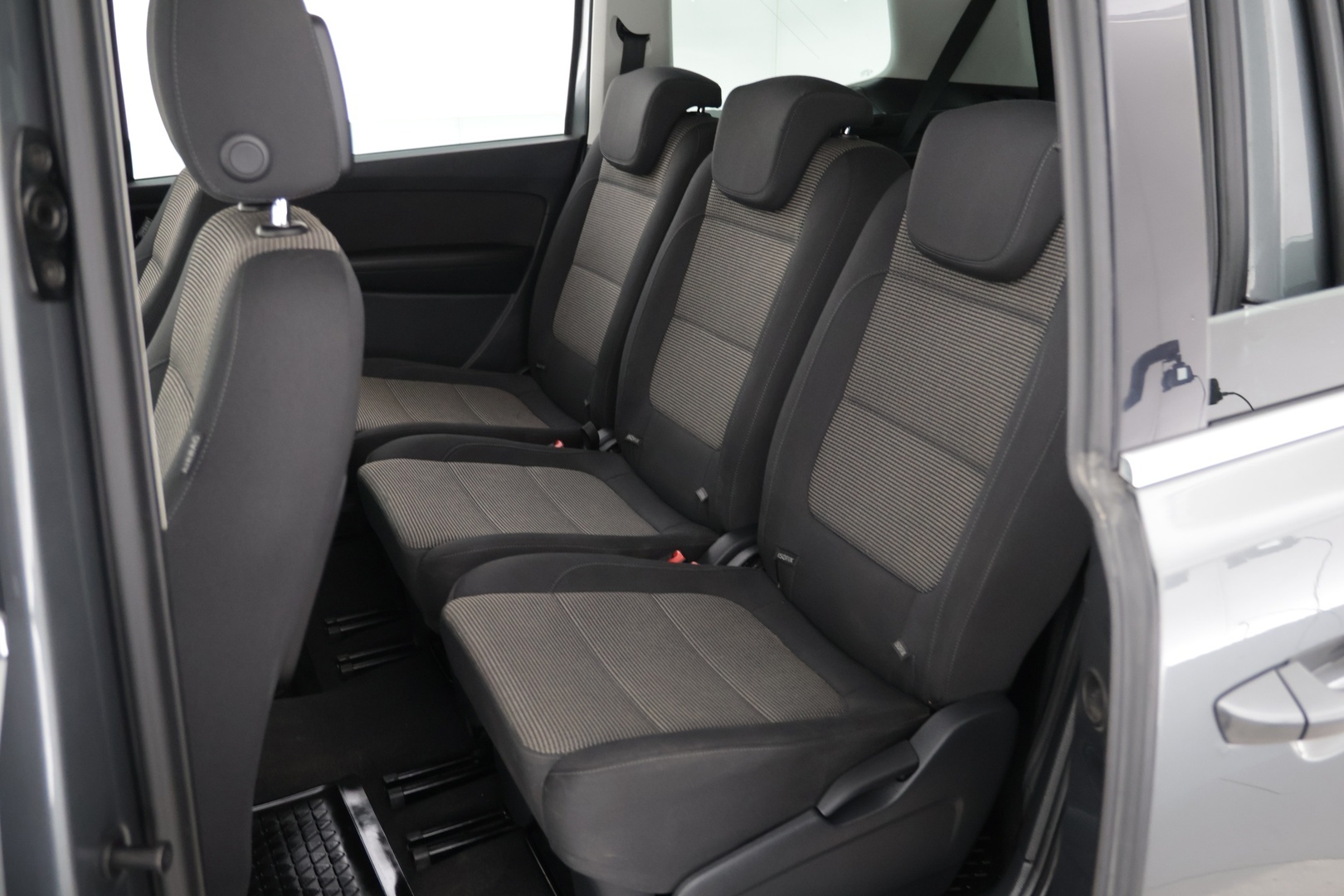 VOLKSWAGEN Sharan 2015