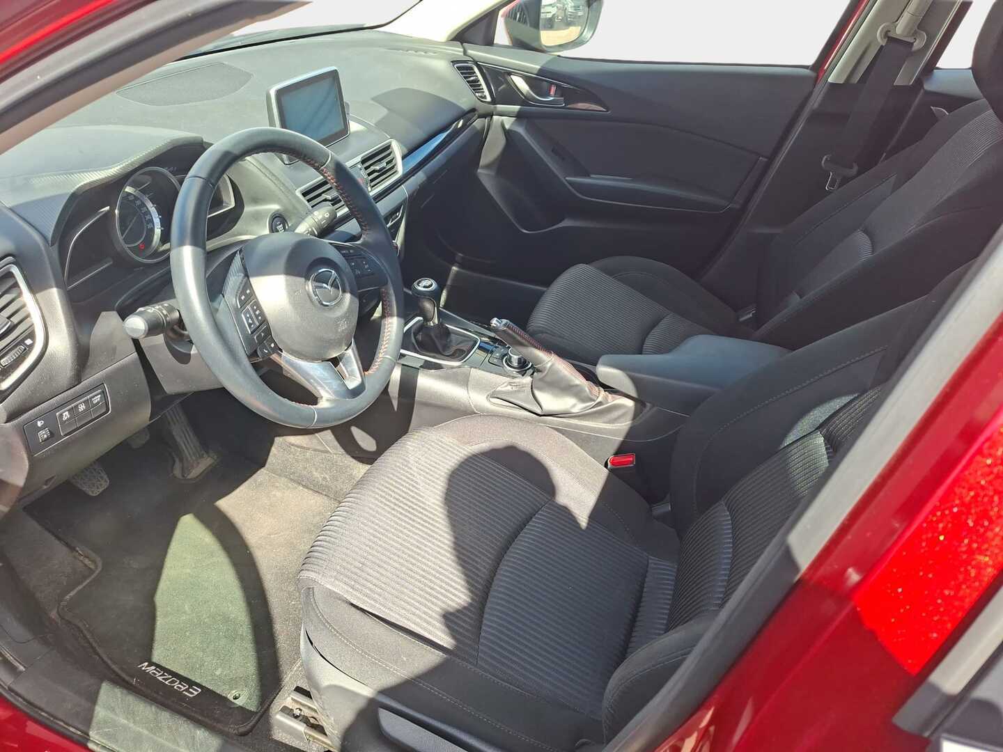 MAZDA Mazda3 2016