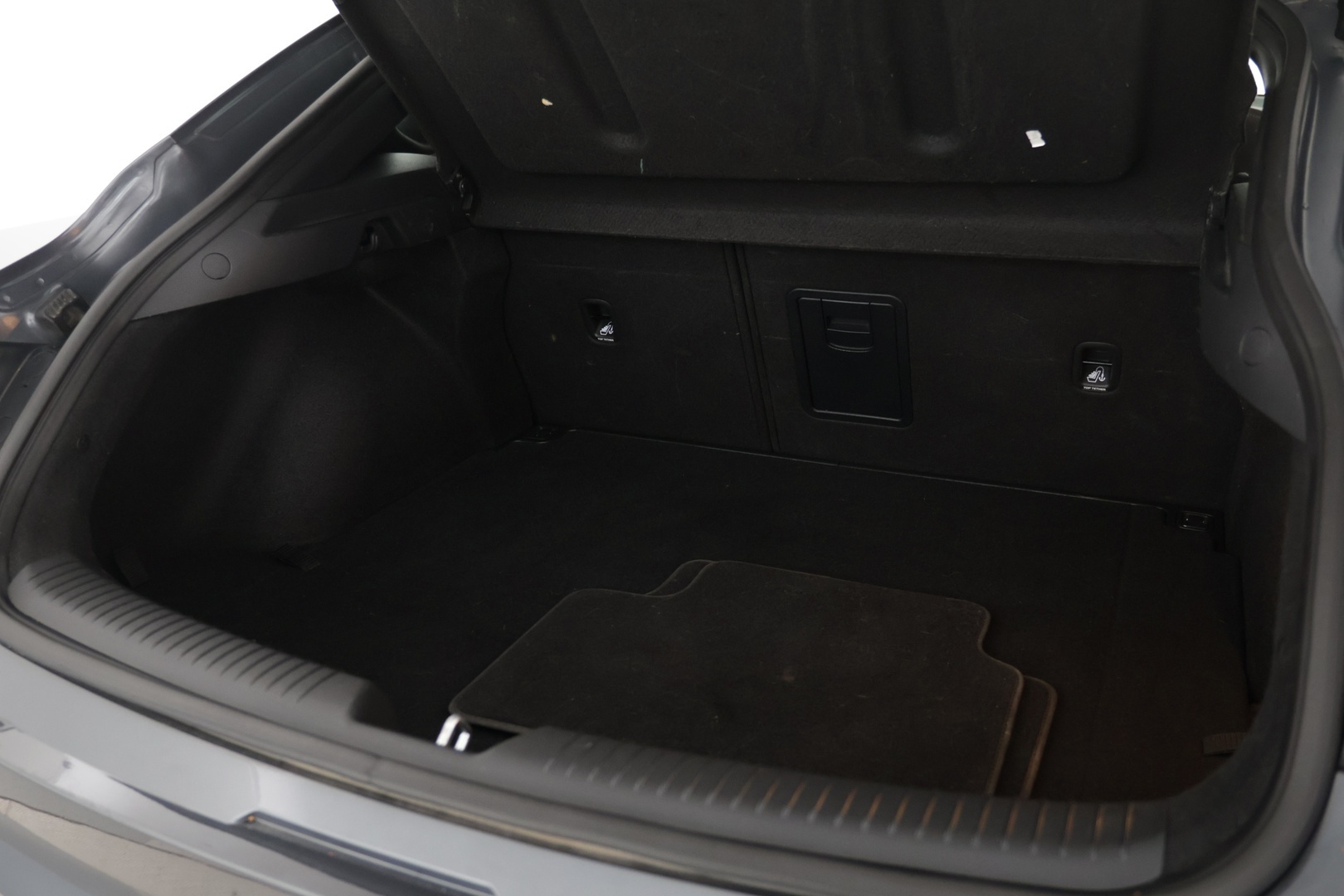 HYUNDAI i30 Fastback 2018