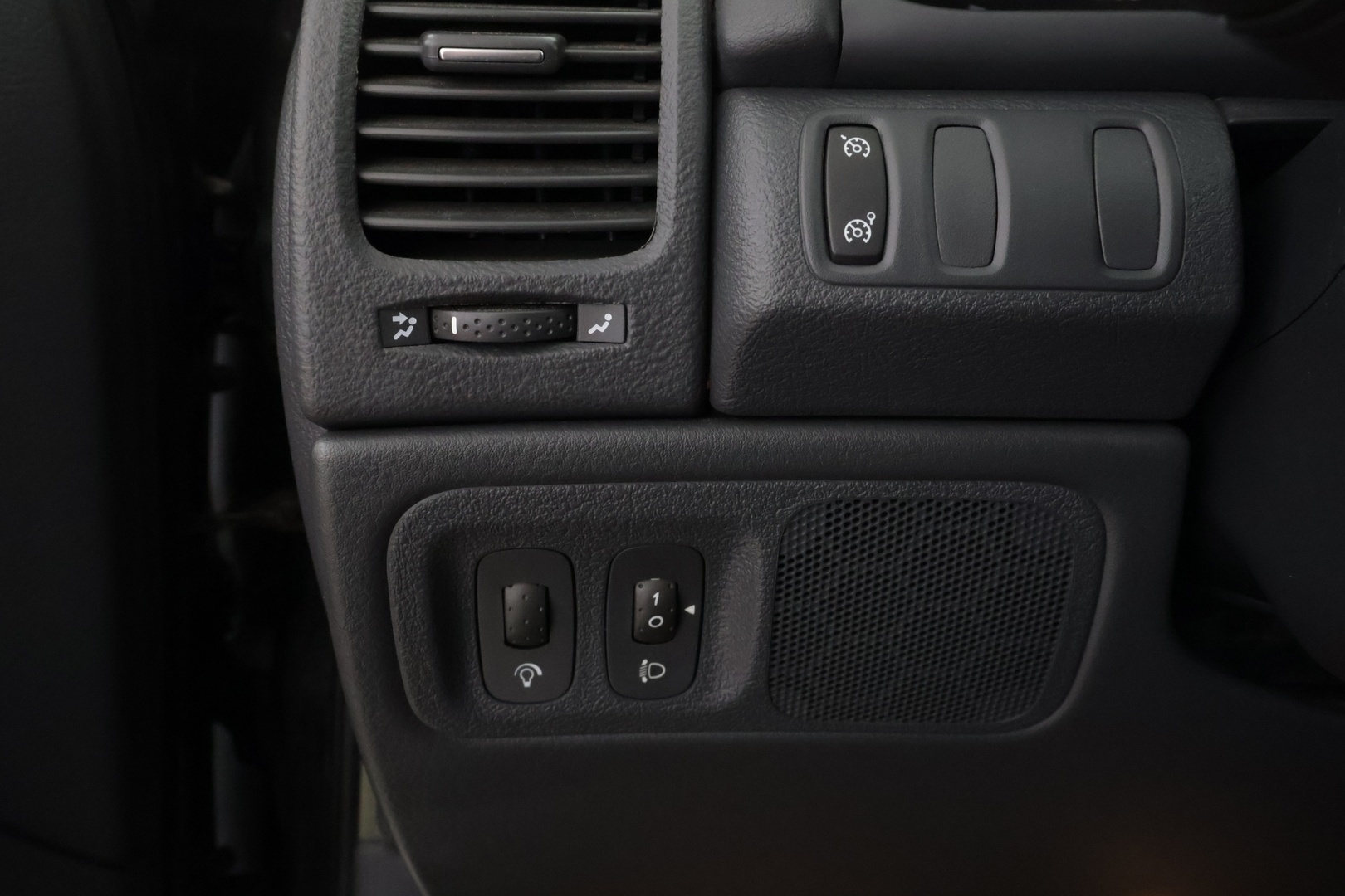 RENAULT Laguna 2004