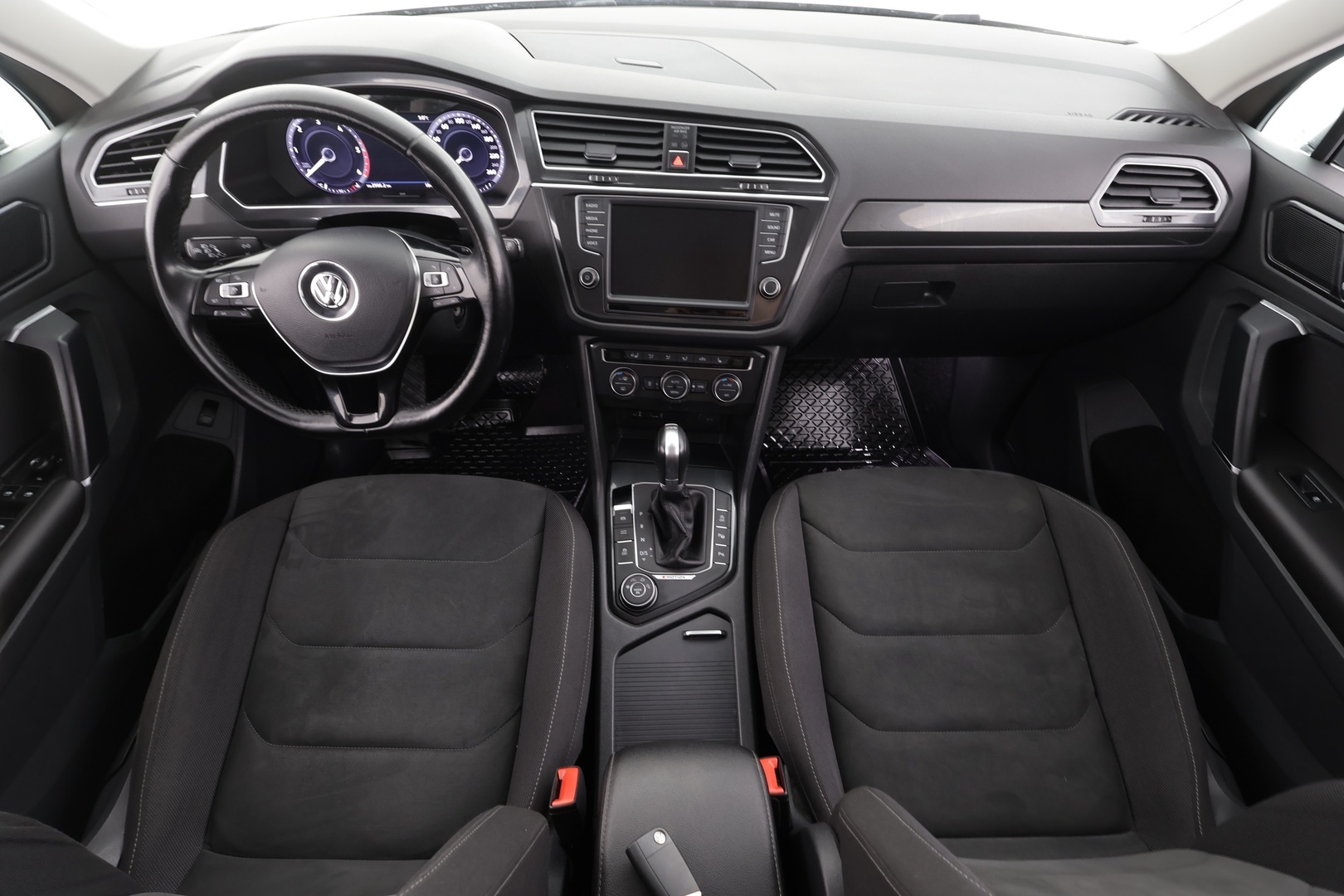 VOLKSWAGEN Tiguan 2017