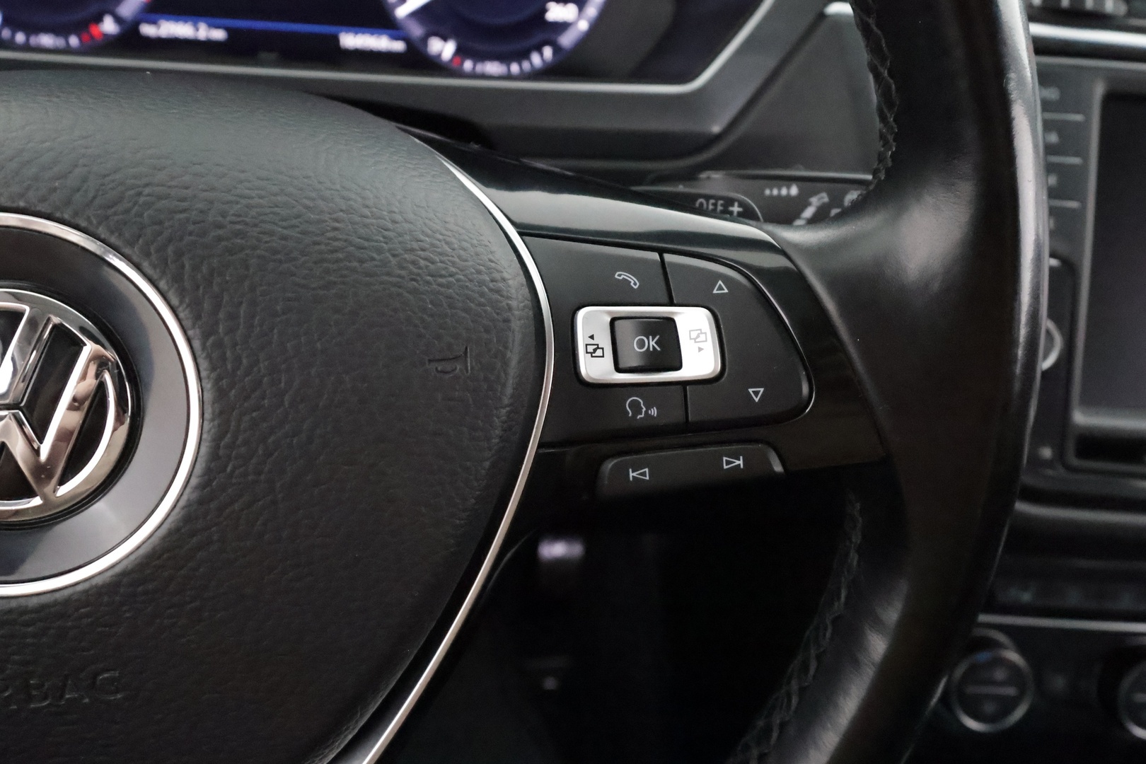 VOLKSWAGEN Tiguan 2017