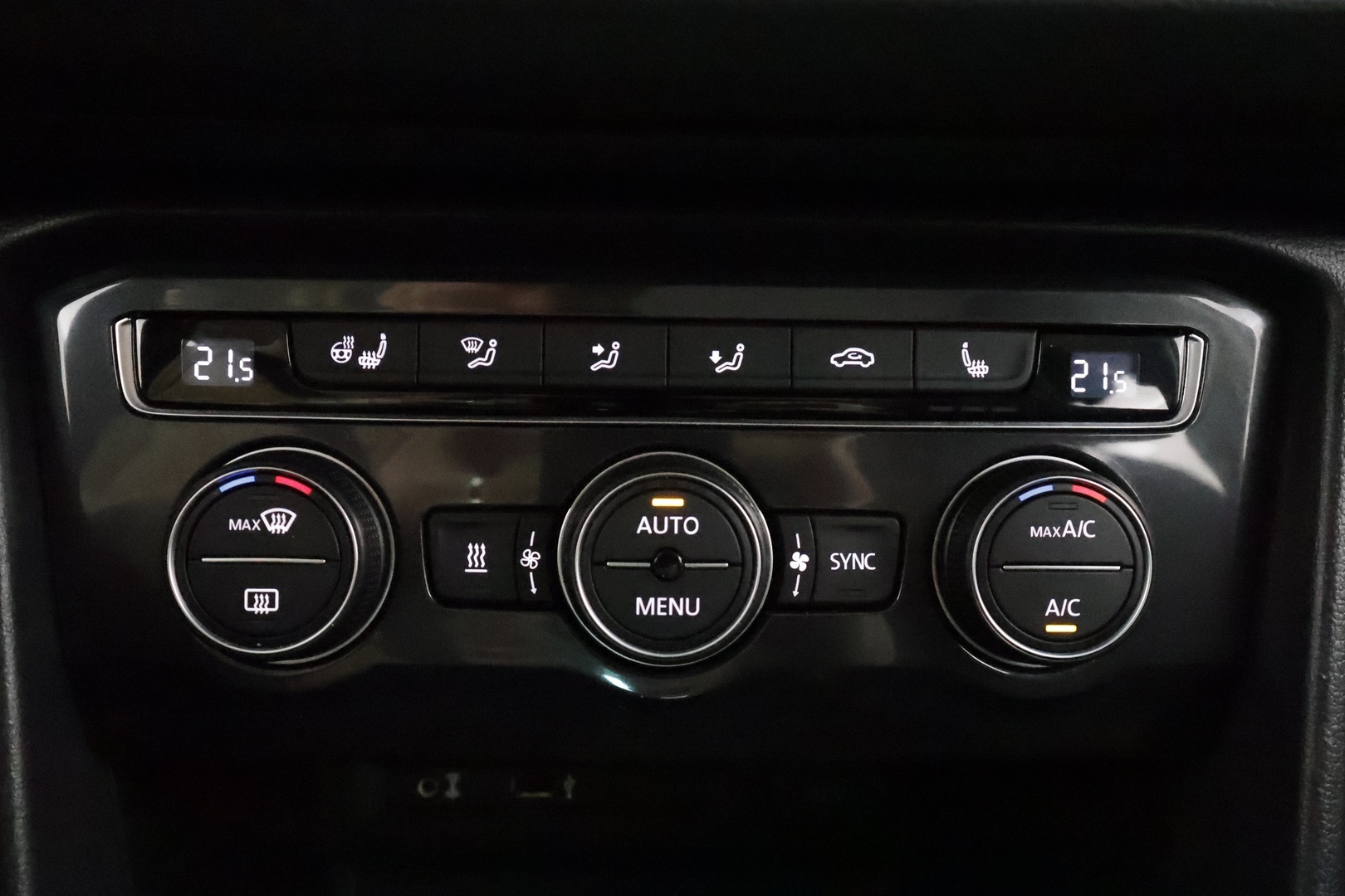 VOLKSWAGEN Tiguan 2017
