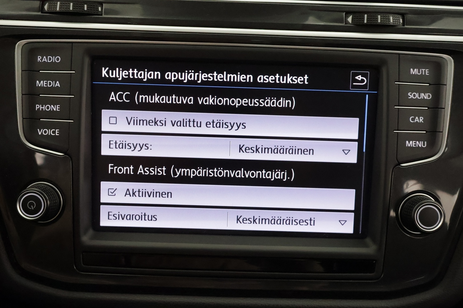 VOLKSWAGEN Tiguan 2017