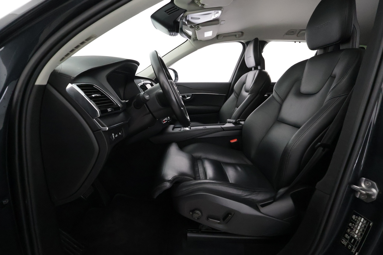 VOLVO XC90 2020