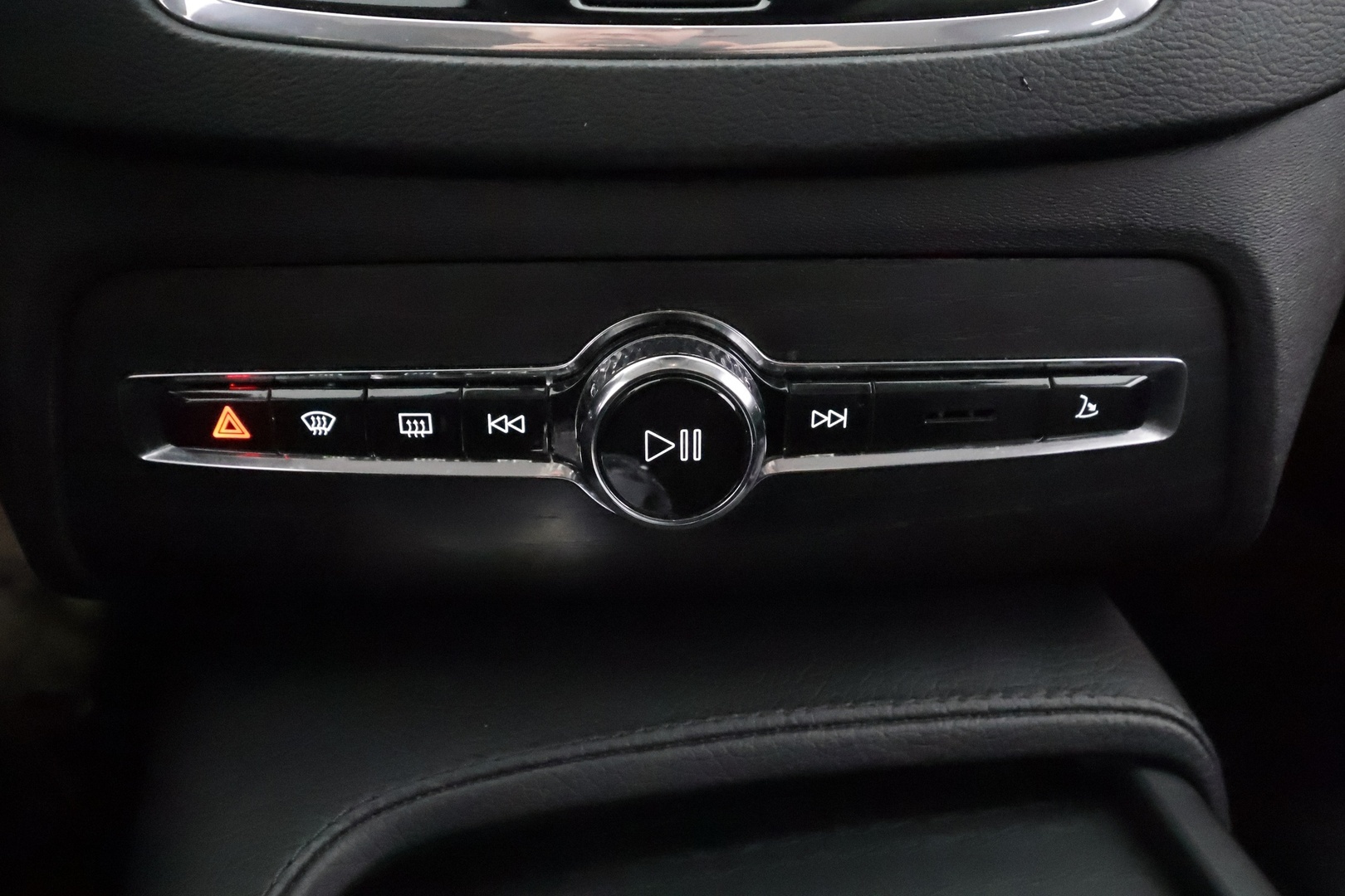VOLVO XC90 2020