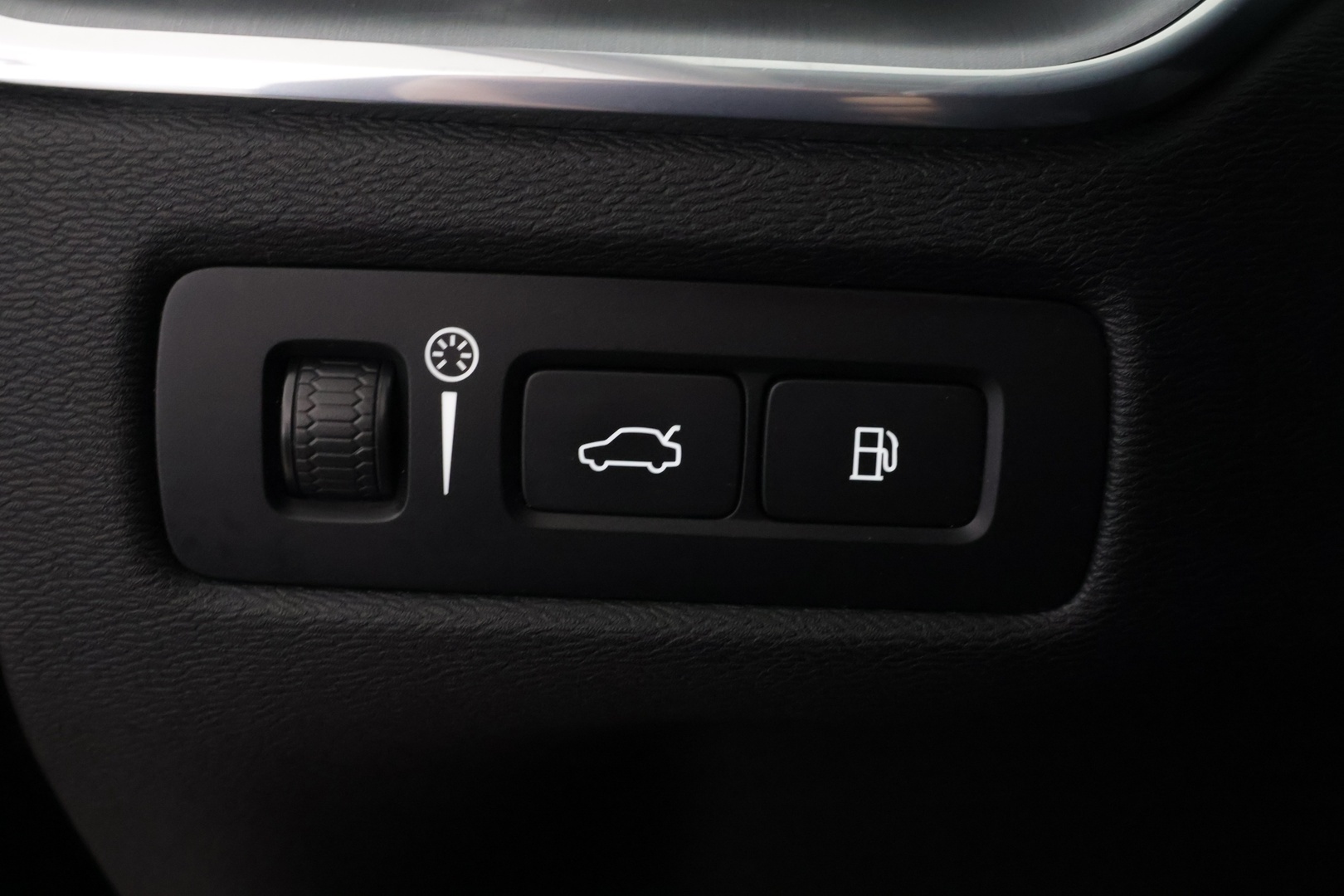 VOLVO XC60 2021