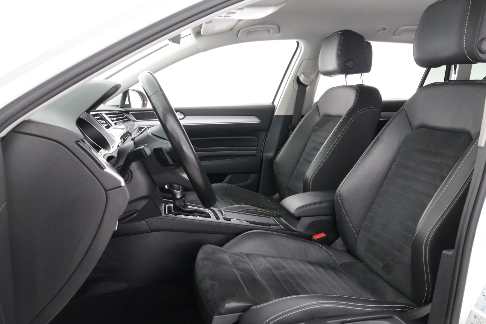 VOLKSWAGEN Passat 2020
