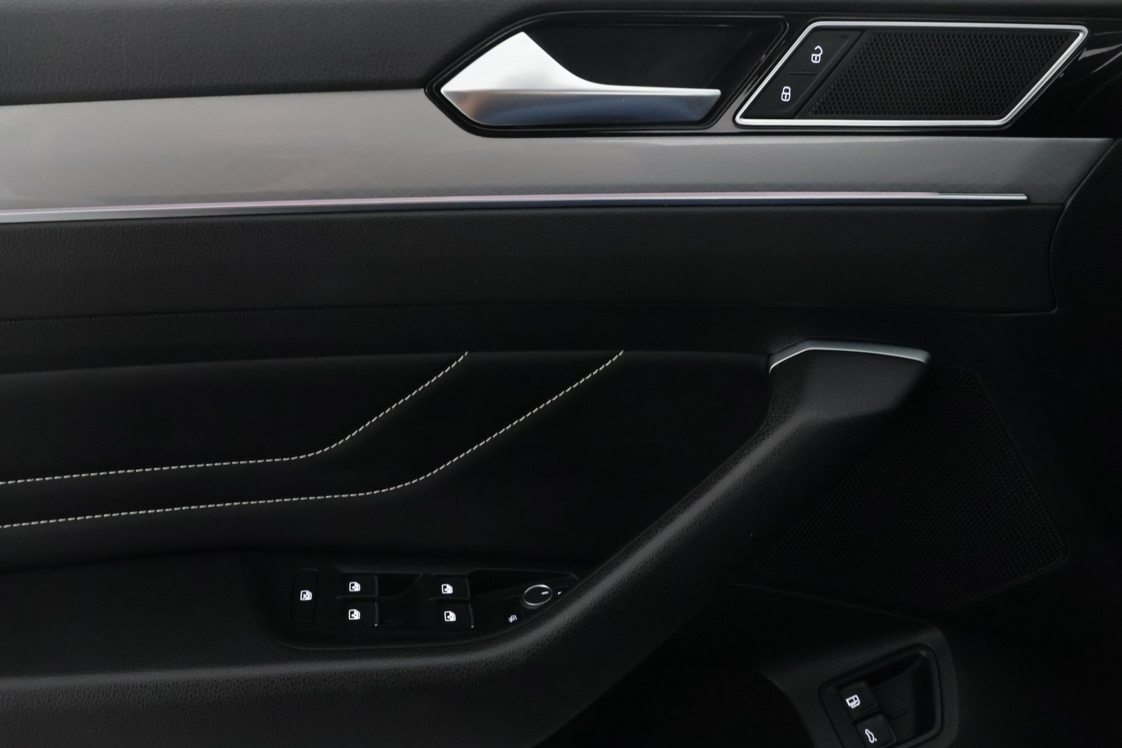 VOLKSWAGEN Passat 2020