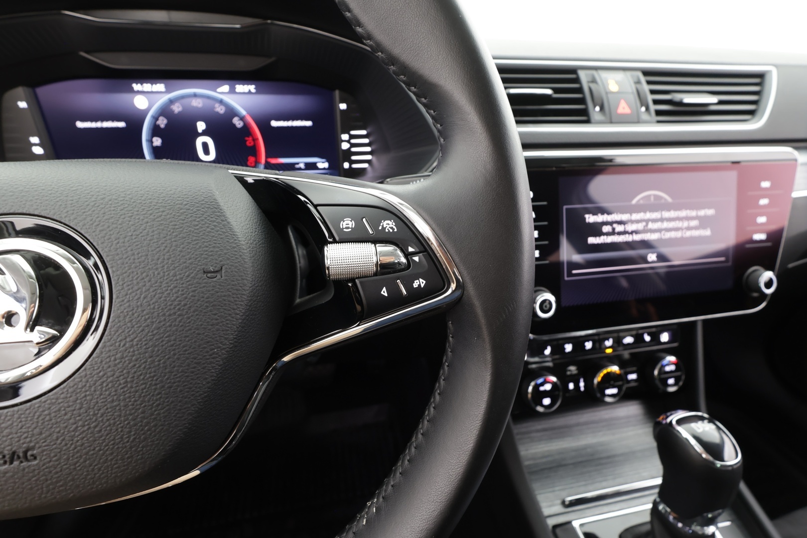 SKODA Superb 2022