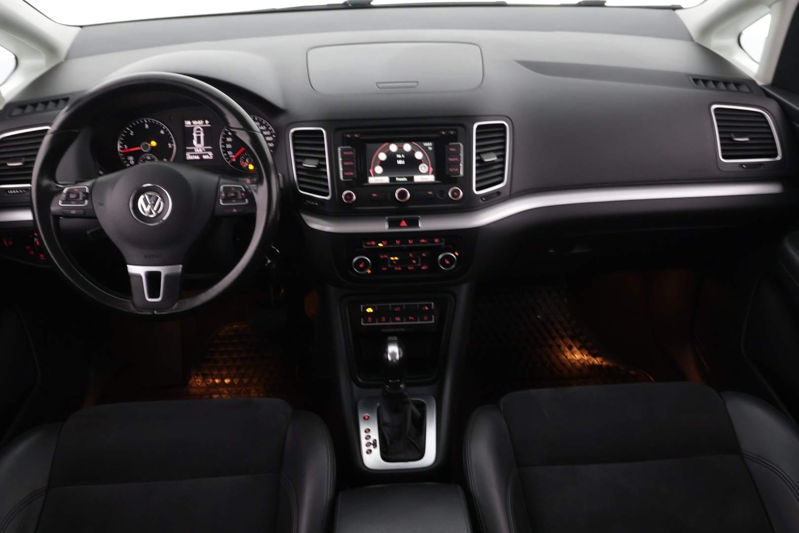 VOLKSWAGEN Sharan 2013