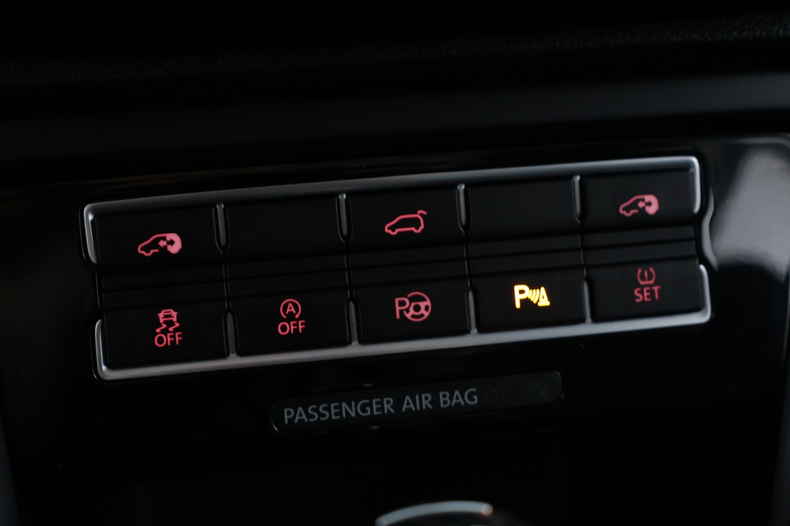 VOLKSWAGEN Sharan 2013