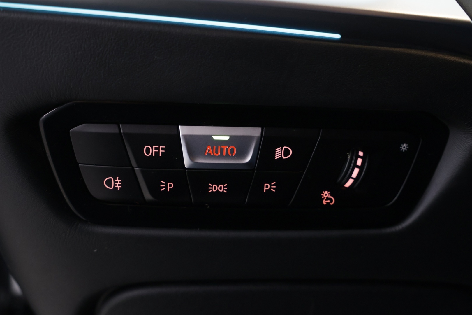 VOLKSWAGEN Sharan 2013