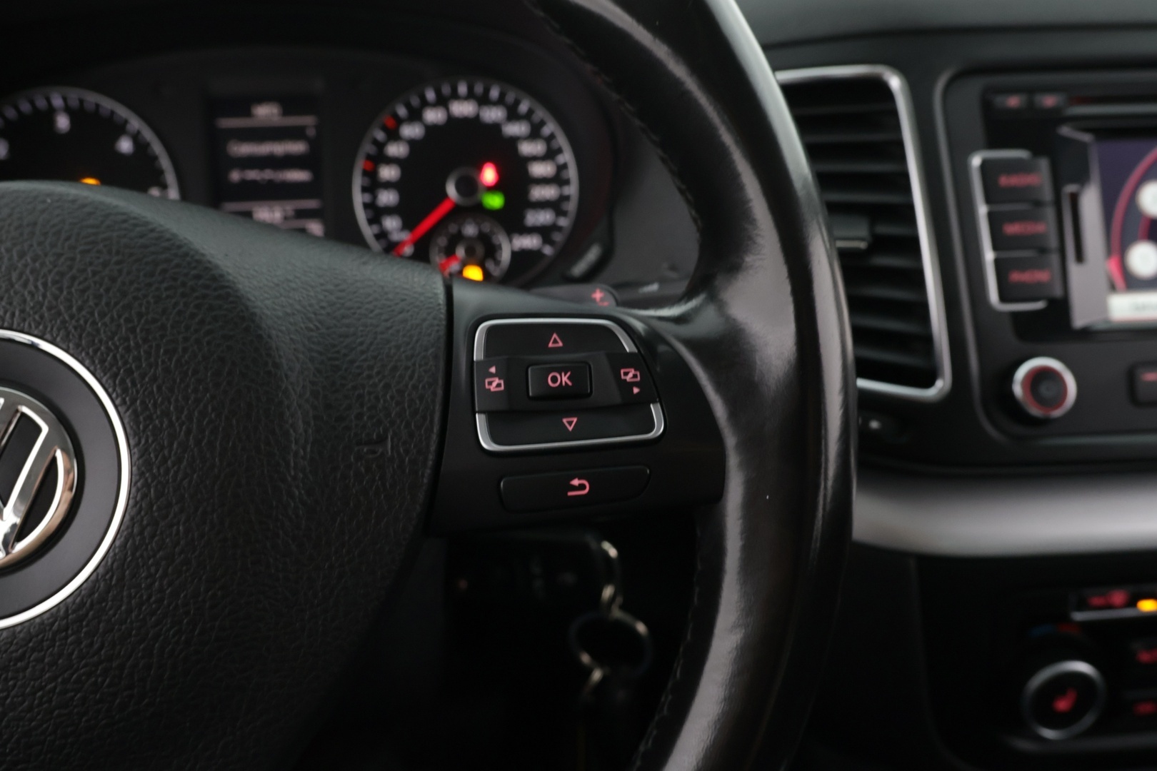 VOLKSWAGEN Sharan 2013