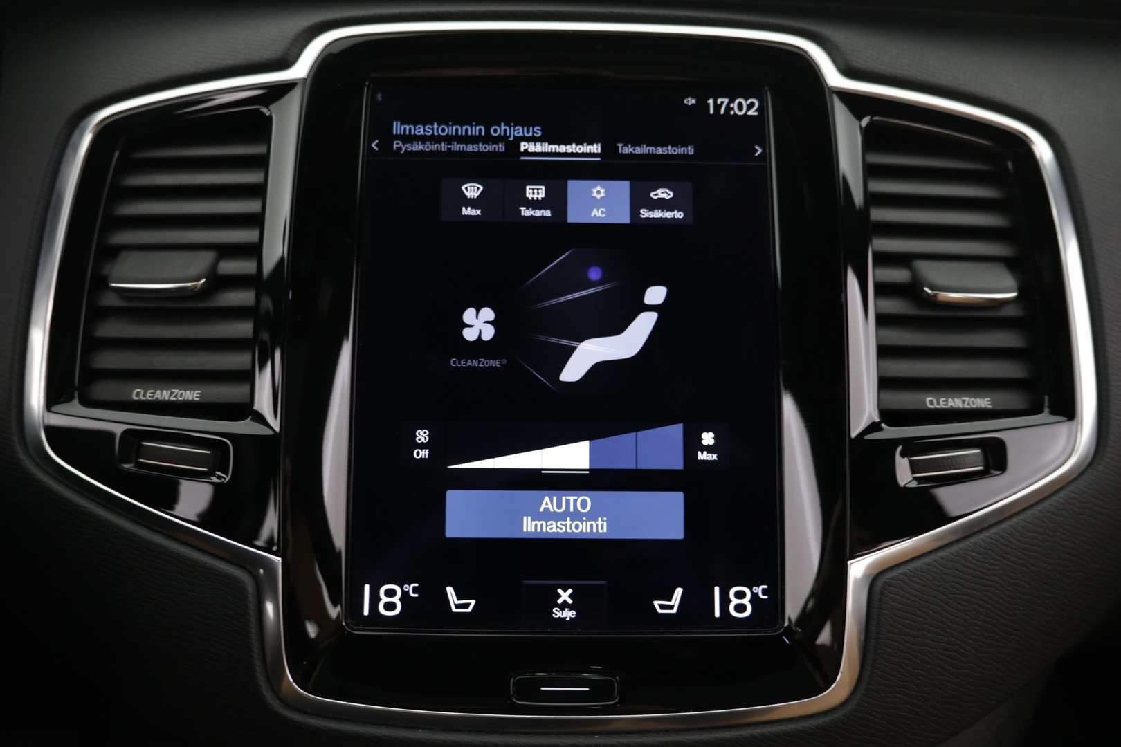VOLVO XC90 2016
