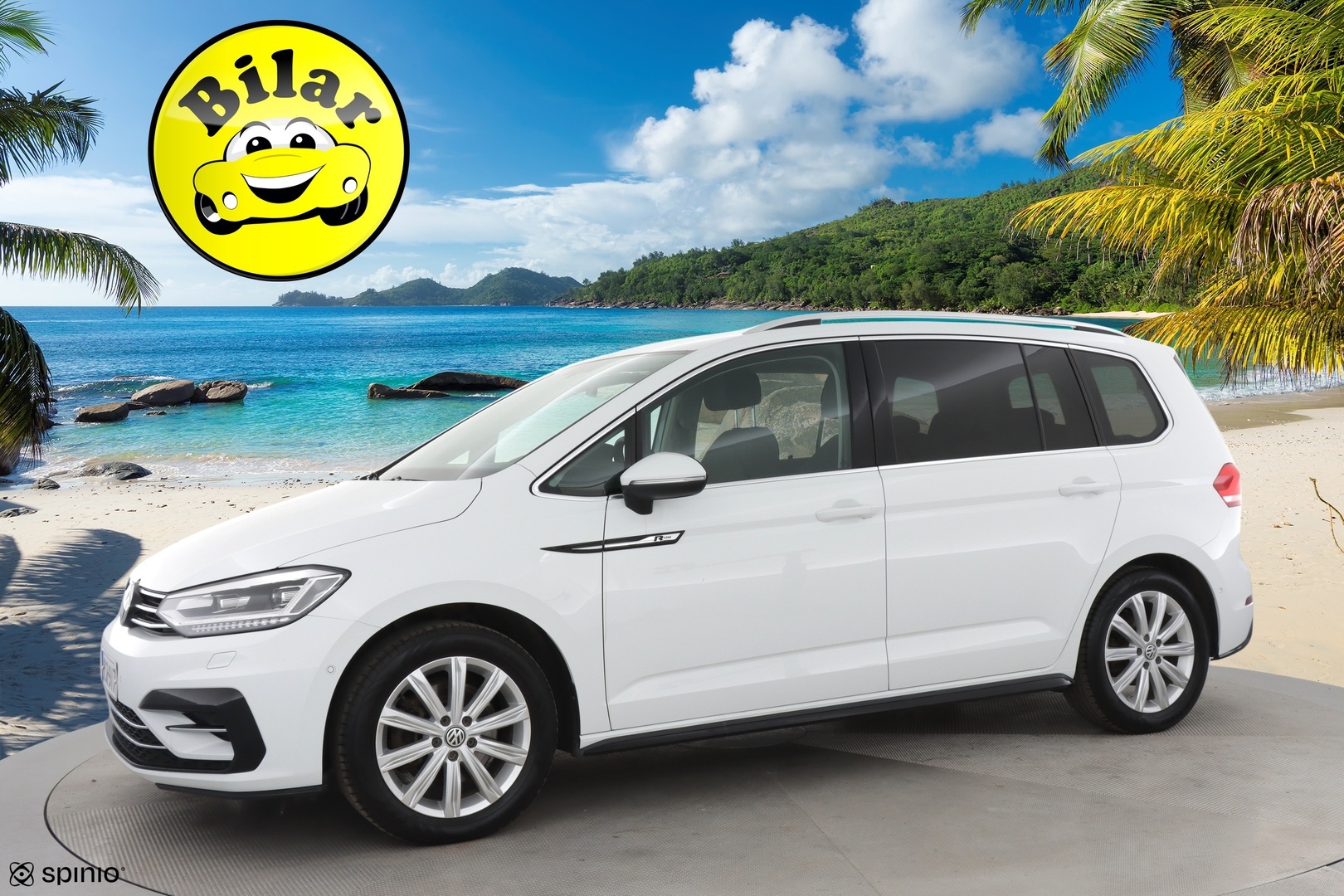 VOLKSWAGEN Touran 2017