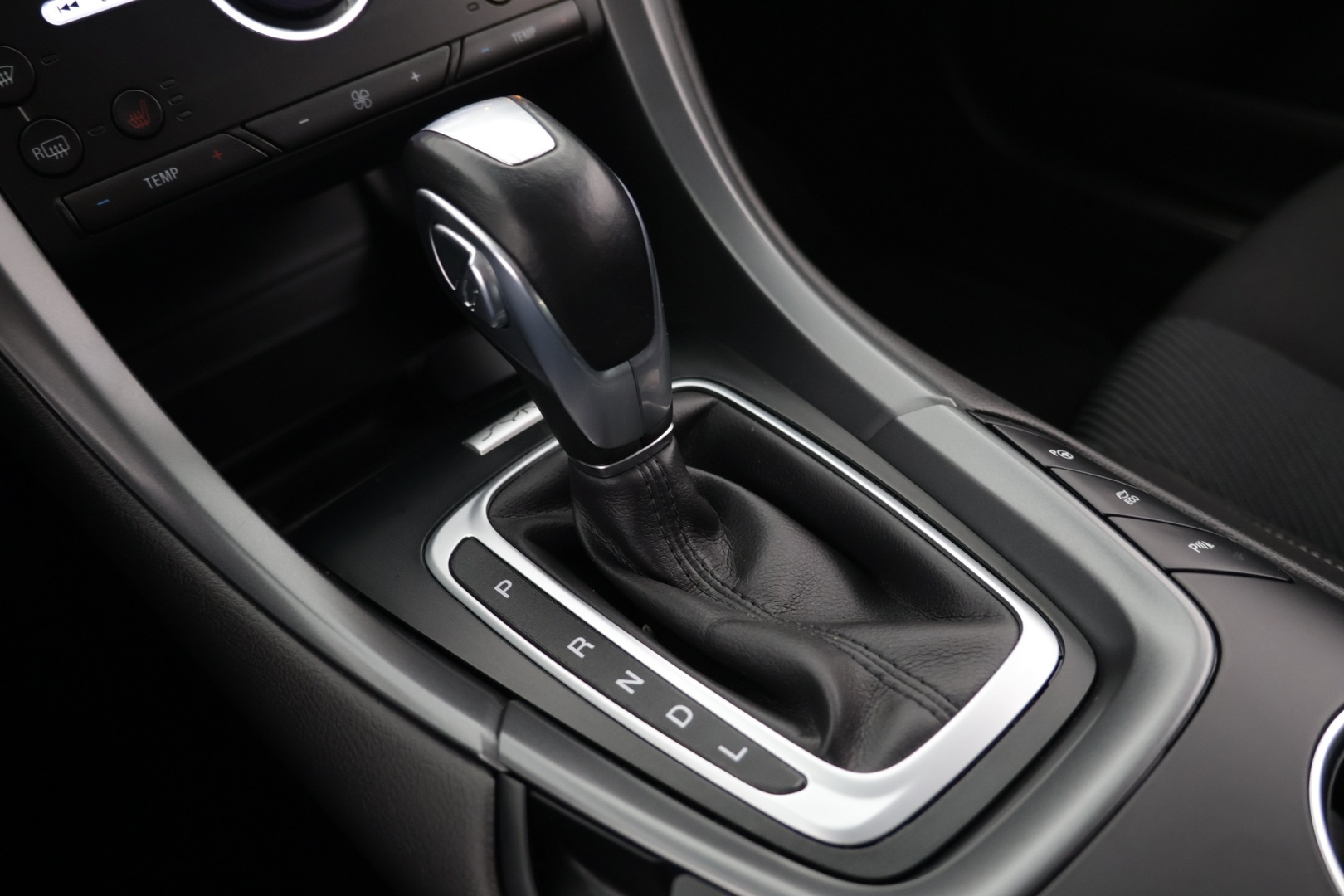 FORD Mondeo 2018