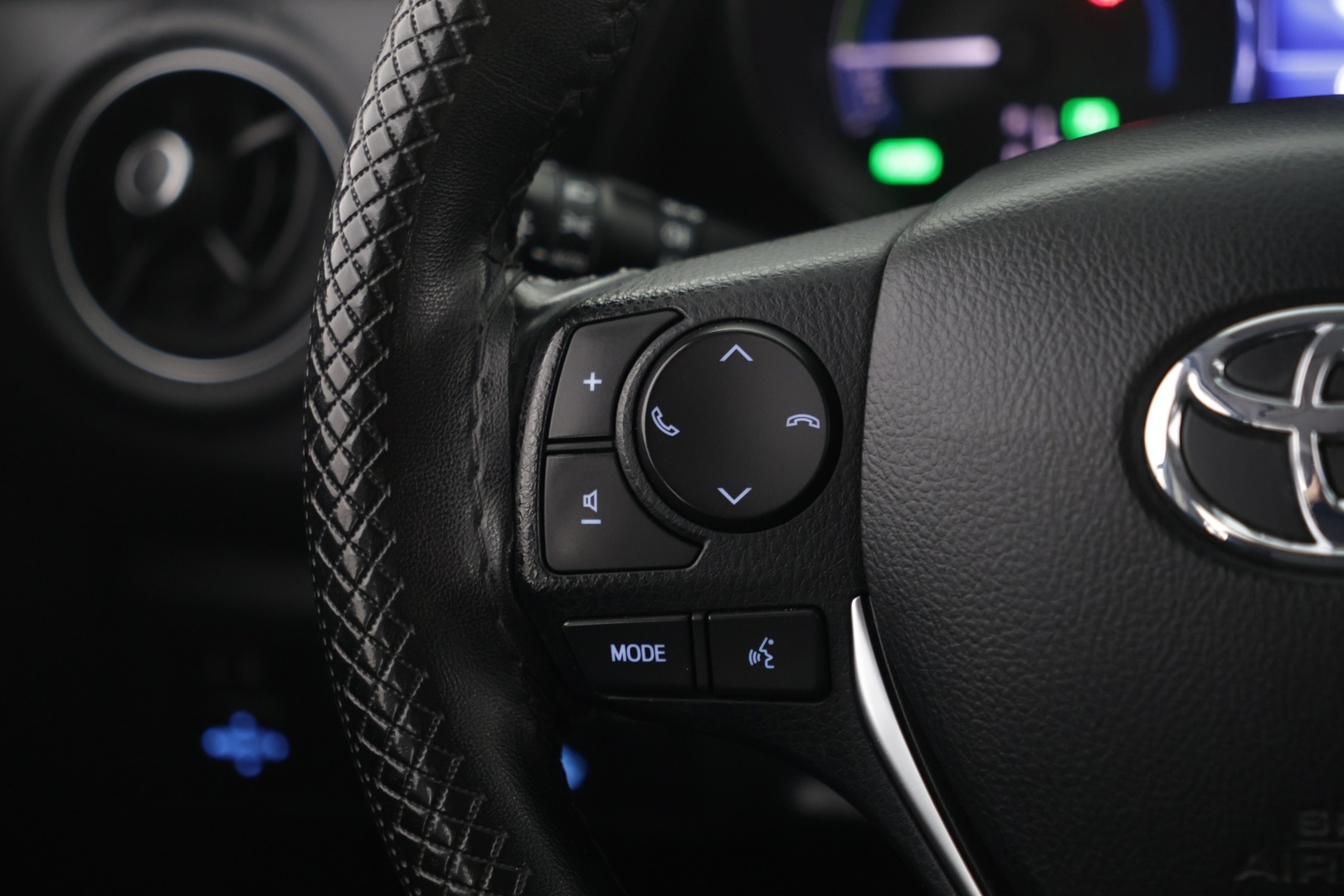 TOYOTA Auris 2018