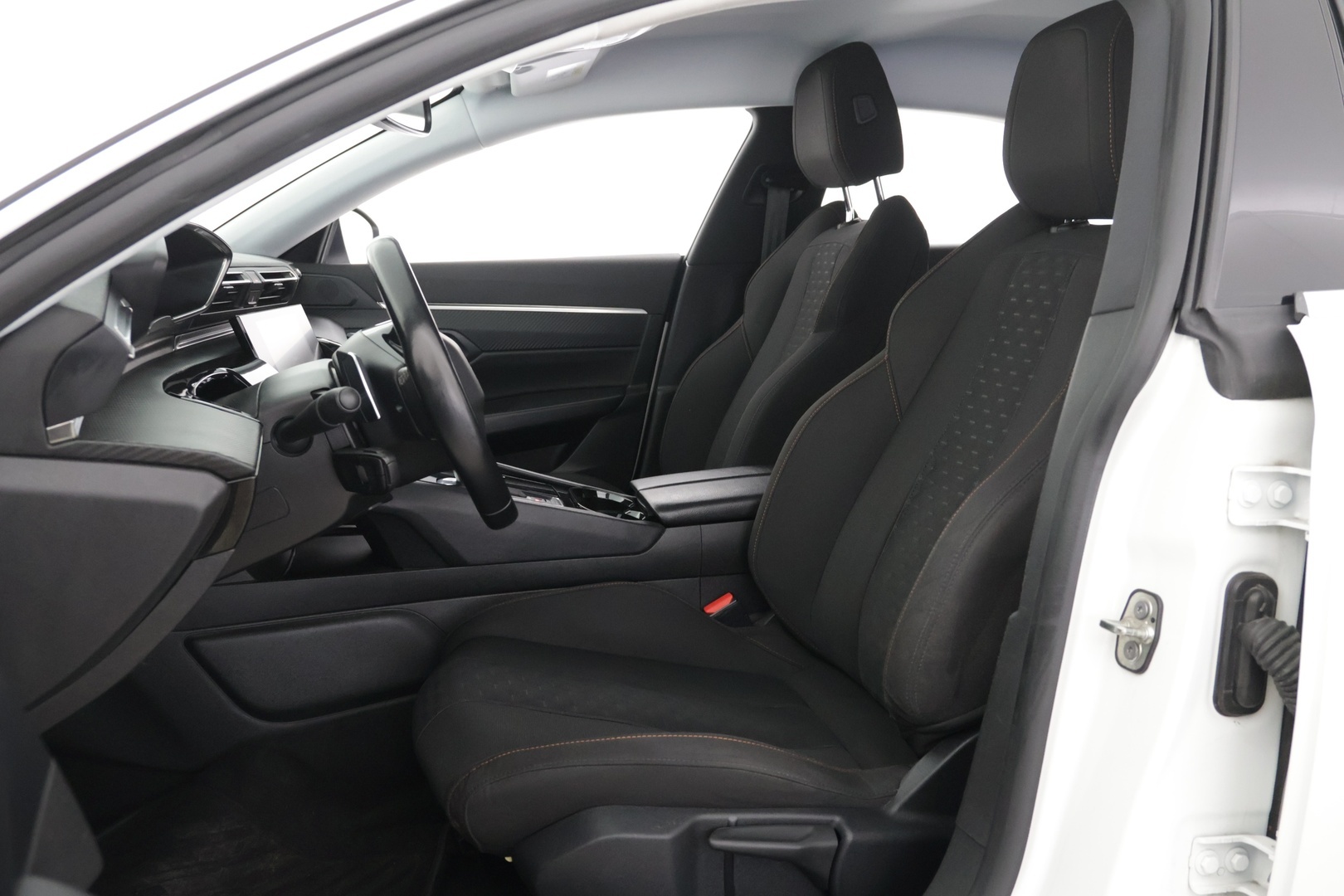PEUGEOT 508 2021