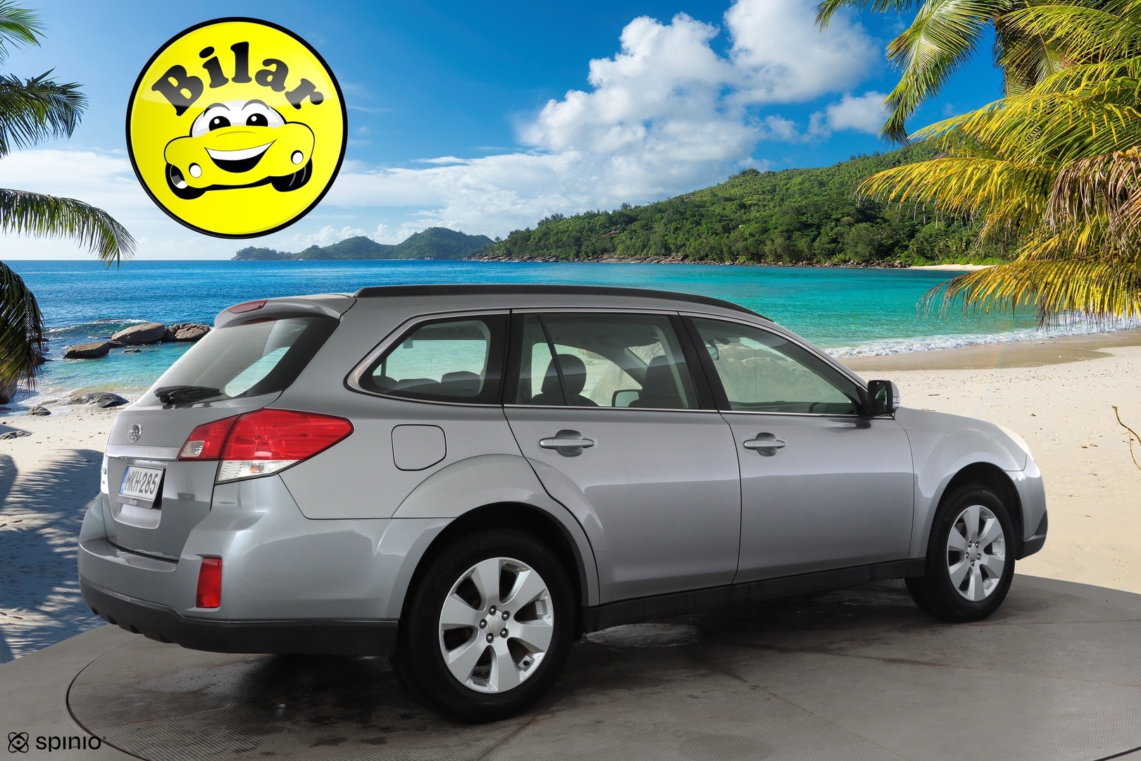 SUBARU Outback 2012