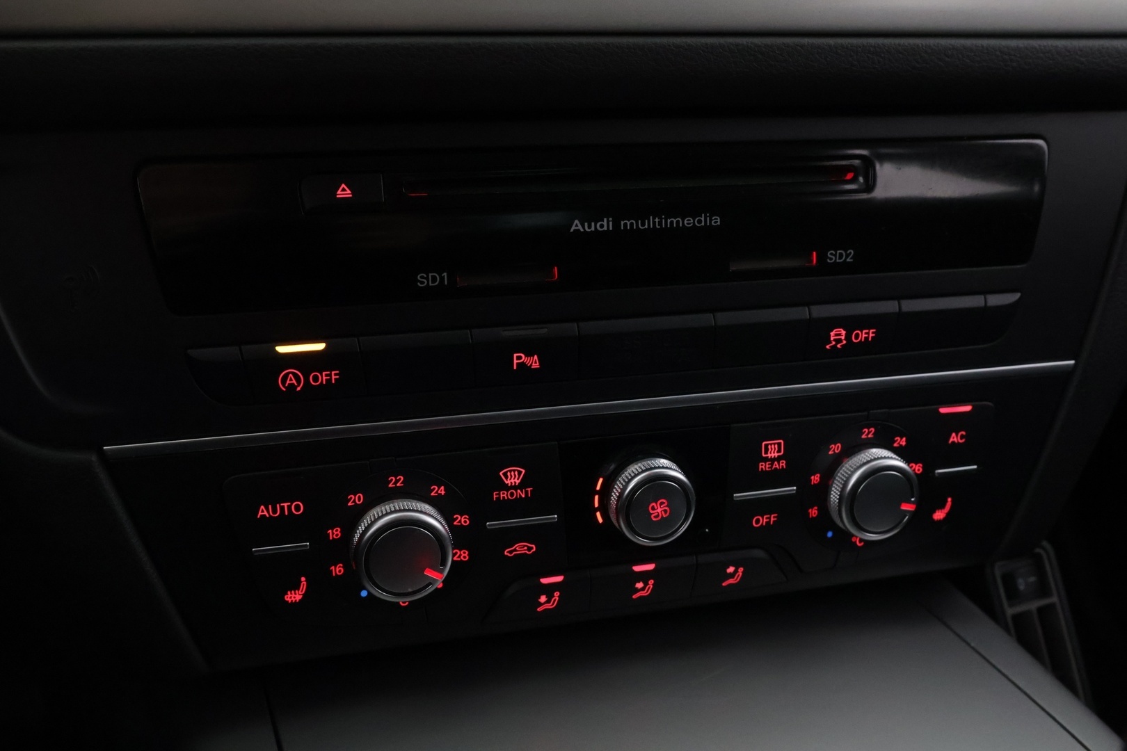 AUDI A6 2012