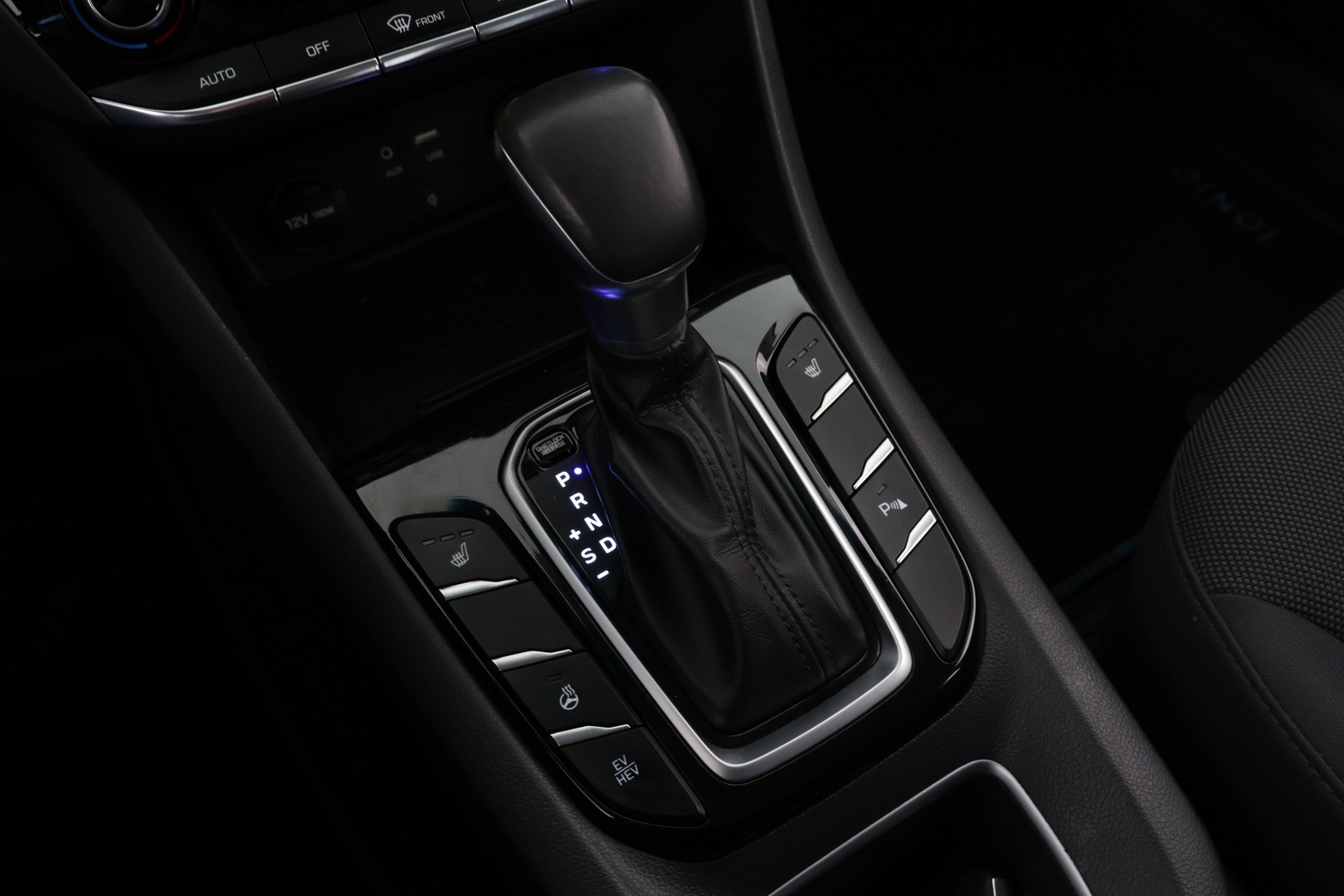 HYUNDAI IONIQ plug-in 2019