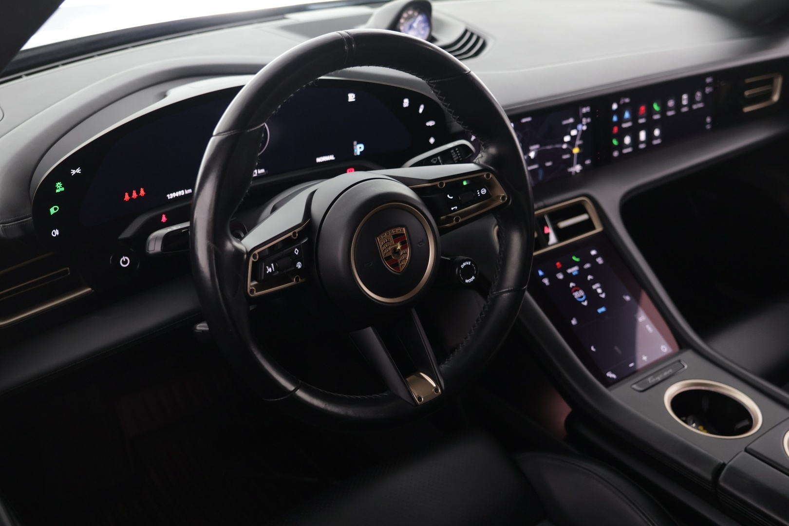 PORSCHE Taycan 2020