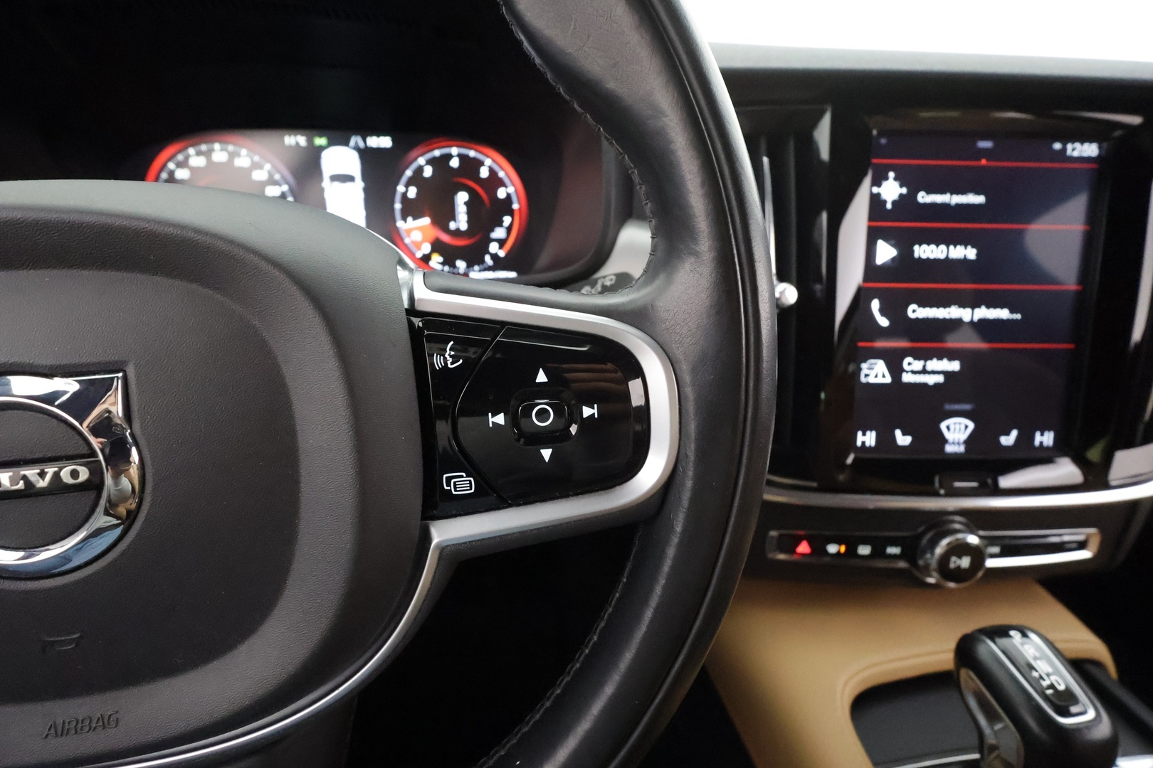 VOLVO V90 CROSS COUNTRY 2018