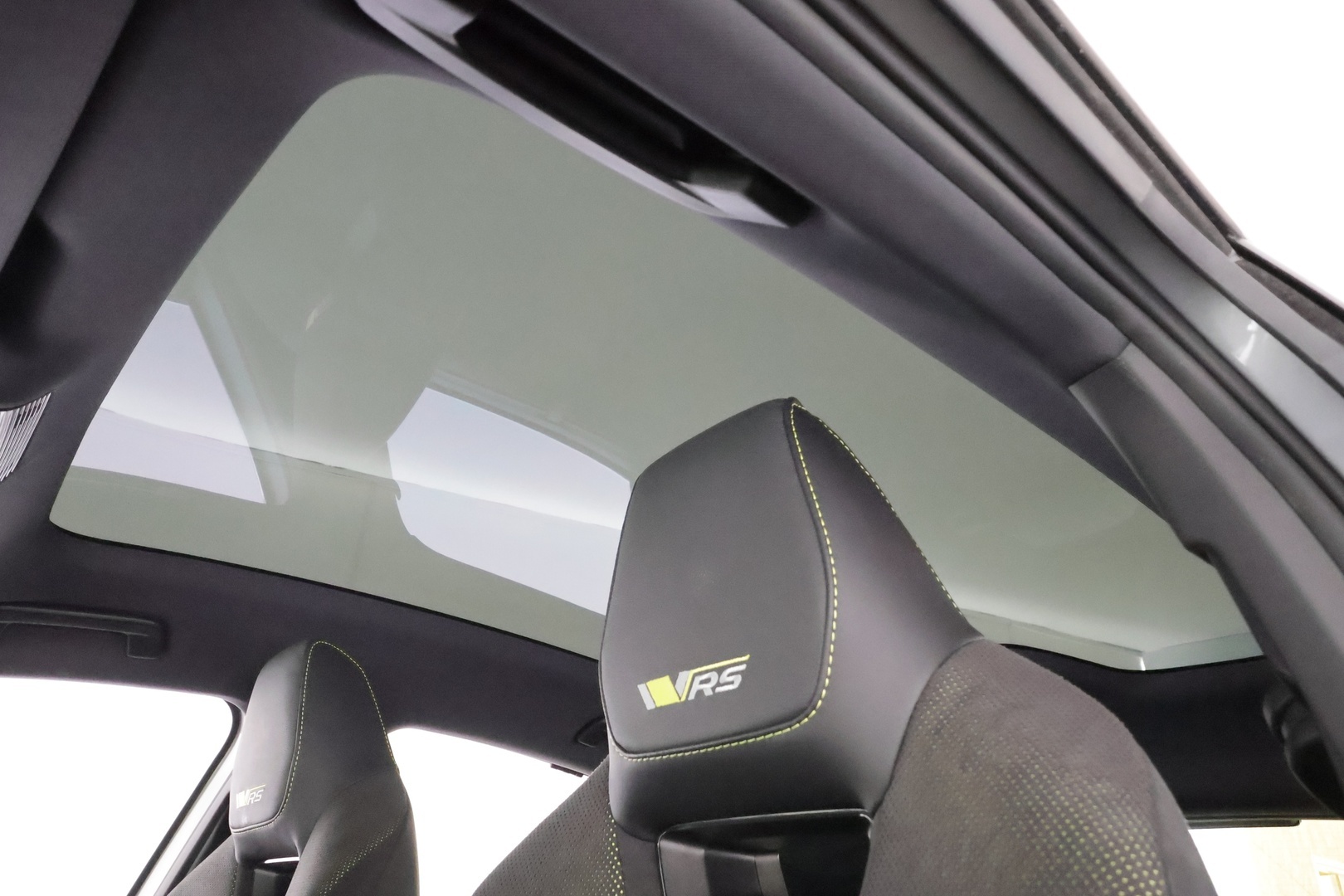 SKODA ENYAQ 2024