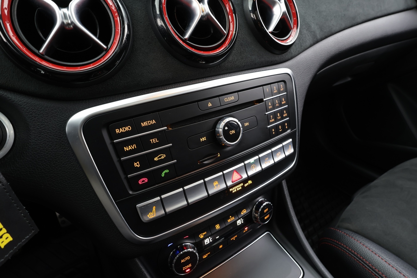 MERCEDES-BENZ CLA 45 AMG 2018