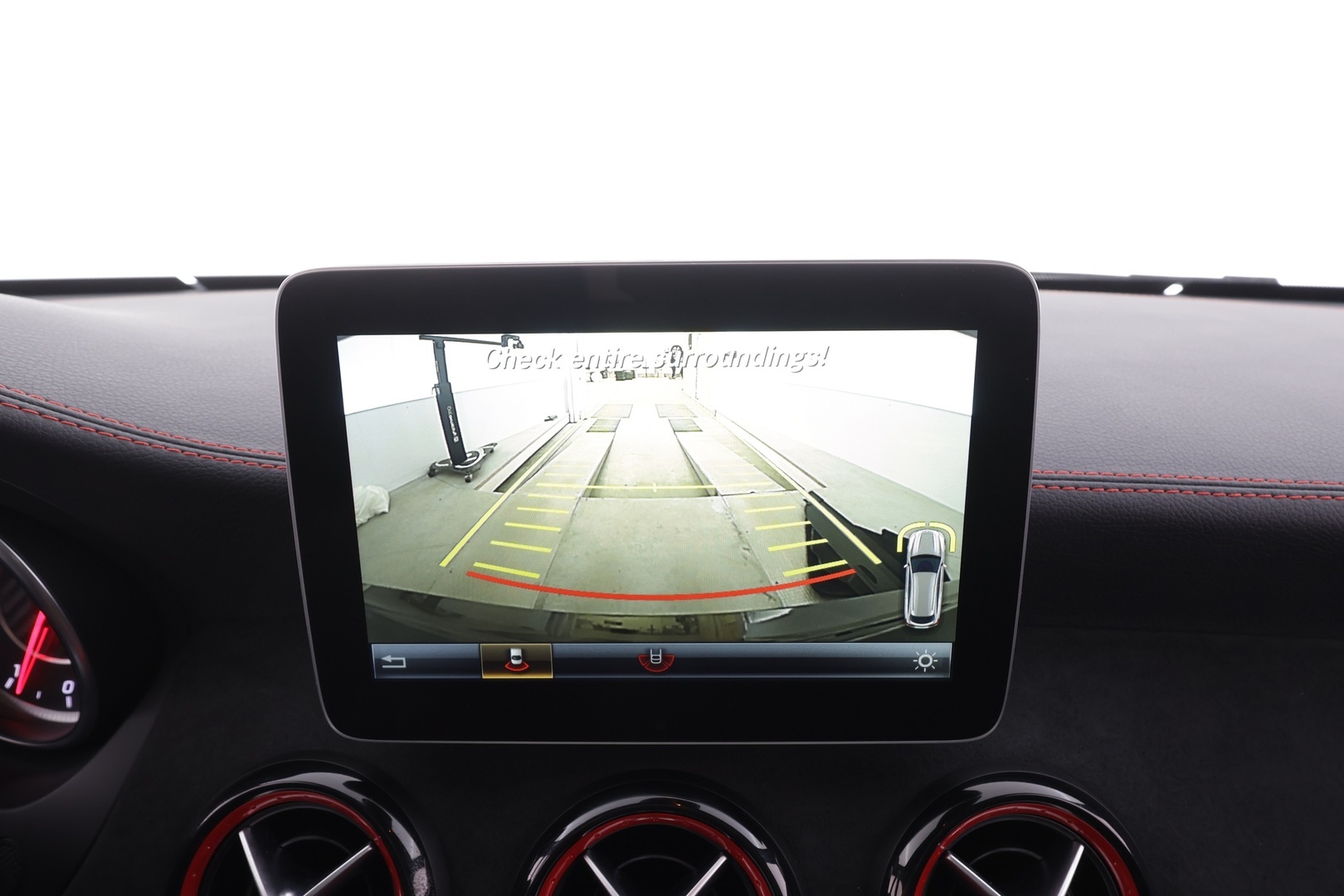 MERCEDES-BENZ CLA 45 AMG 2018