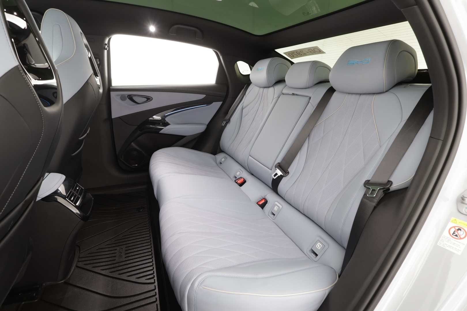 BYD SEAL 2025