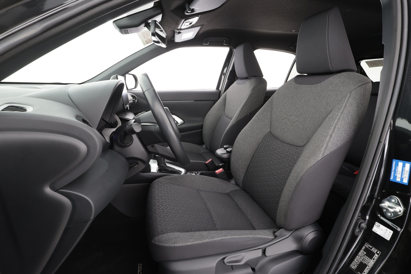 TOYOTA YARIS CROSS 2022
