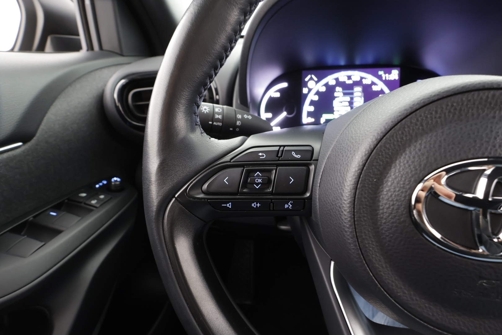 TOYOTA YARIS CROSS 2022