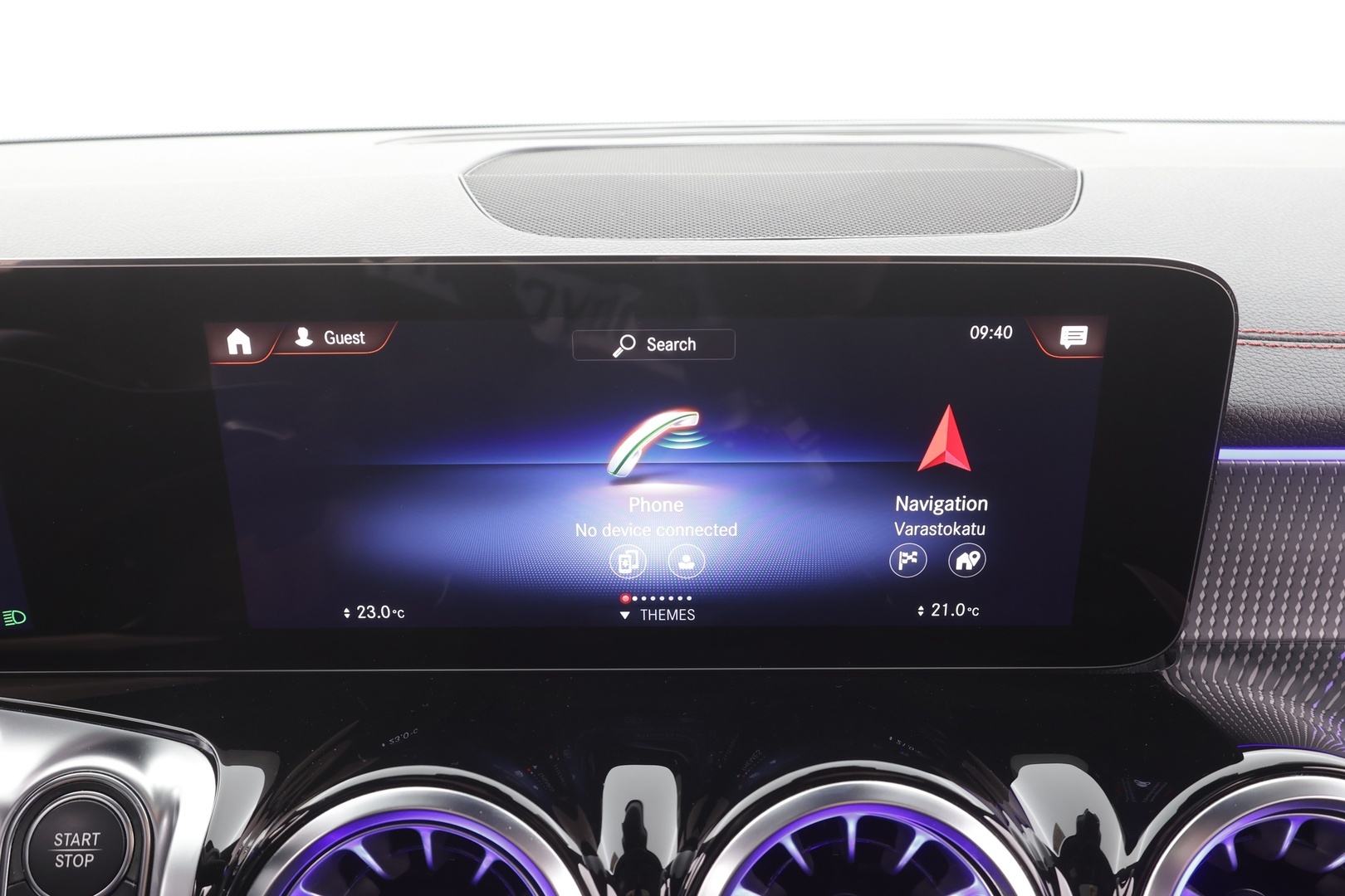 MERCEDES-BENZ EQB 2023