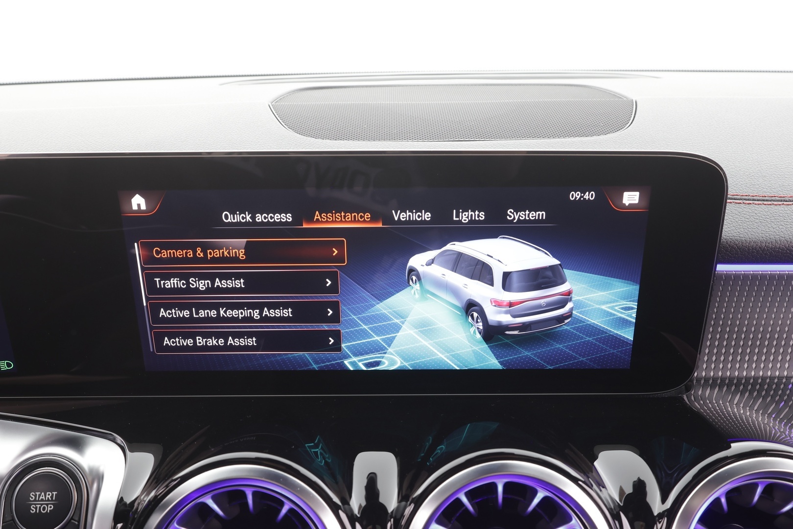 MERCEDES-BENZ EQB 2023