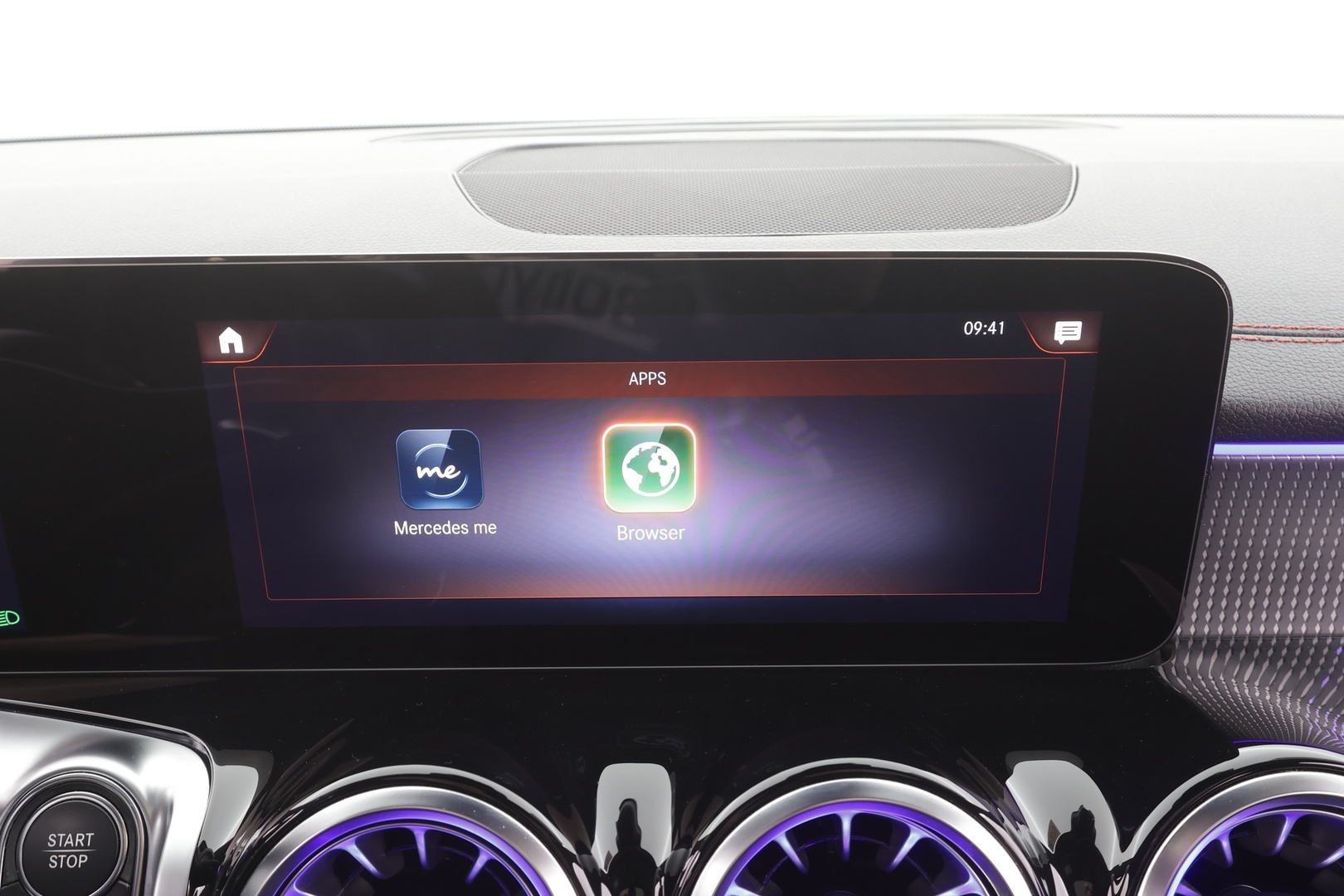 MERCEDES-BENZ EQB 2023