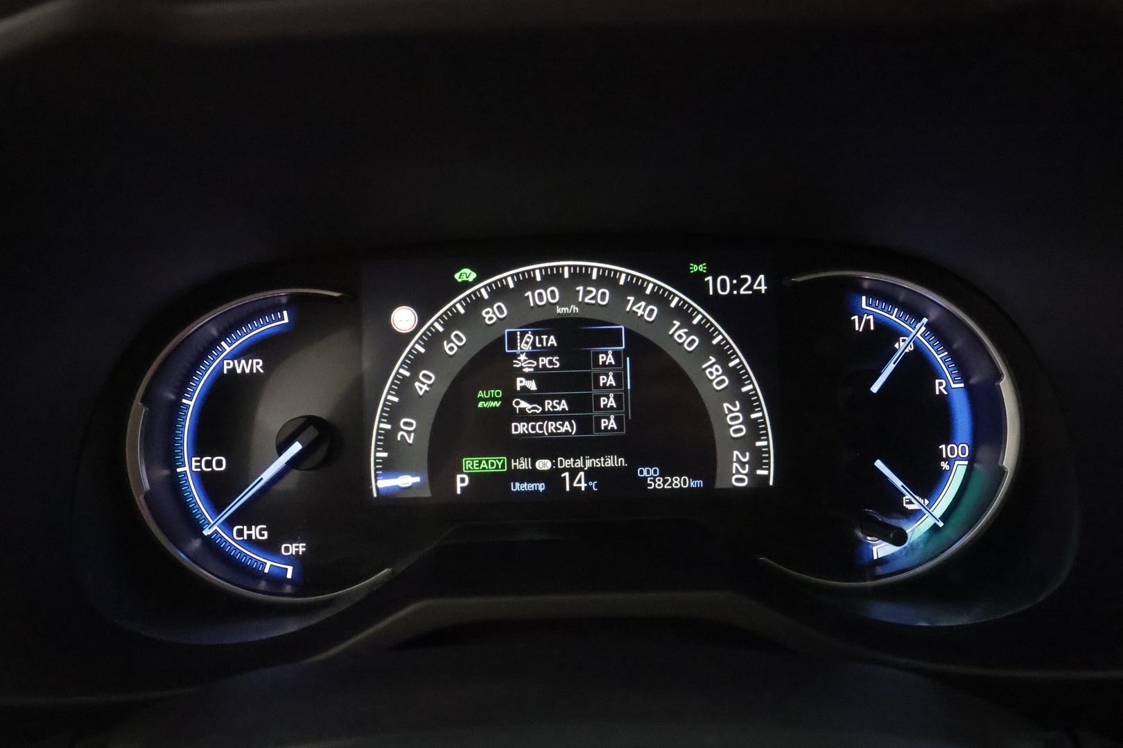 TOYOTA RAV4 PLUG-IN 2021