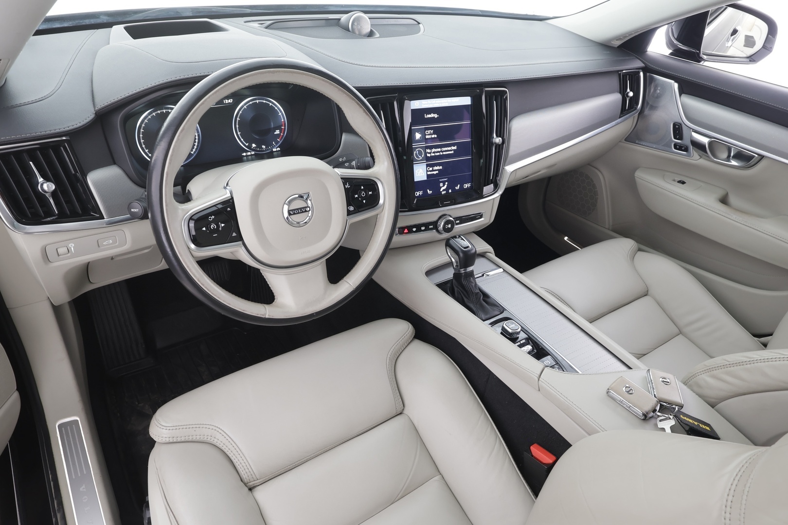 VOLVO S90 2017