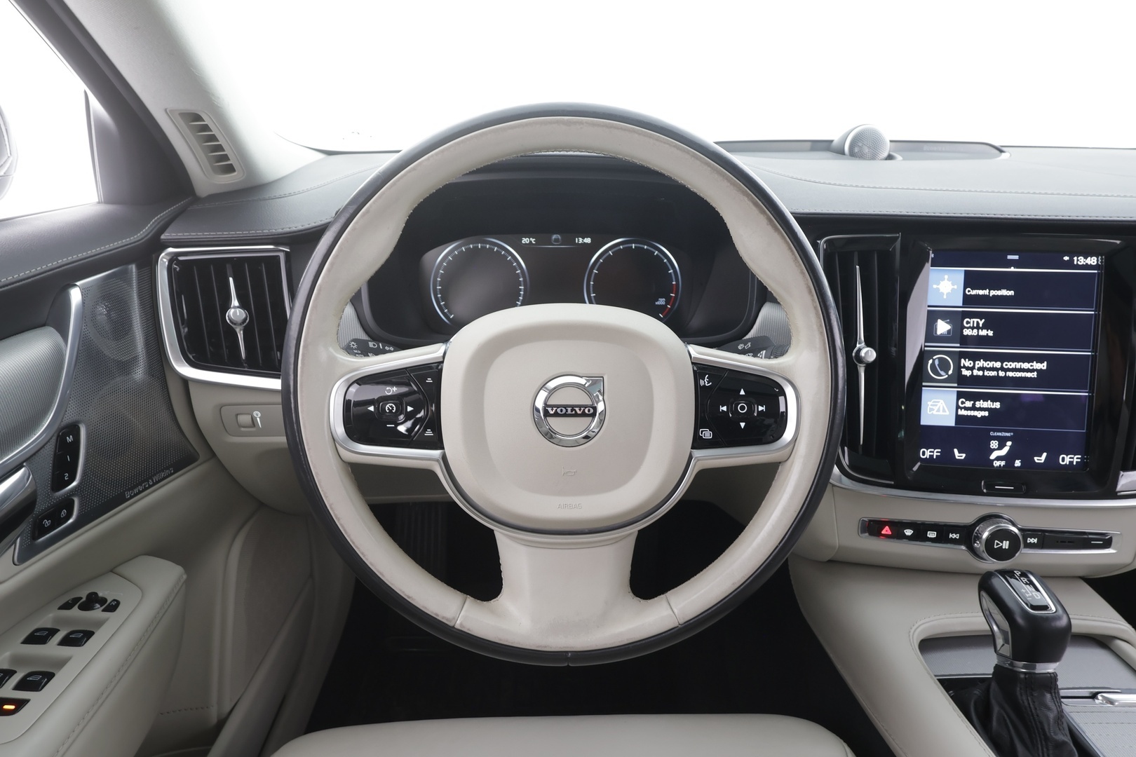 VOLVO S90 2017