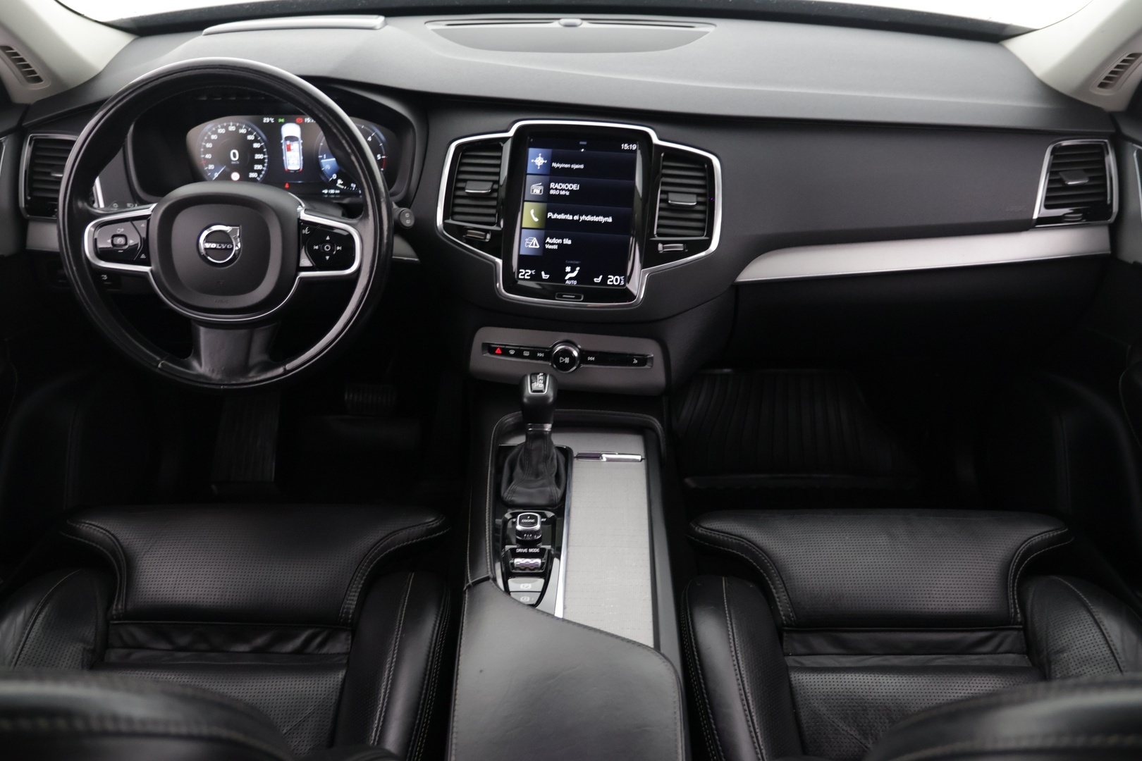 VOLVO XC90 2017