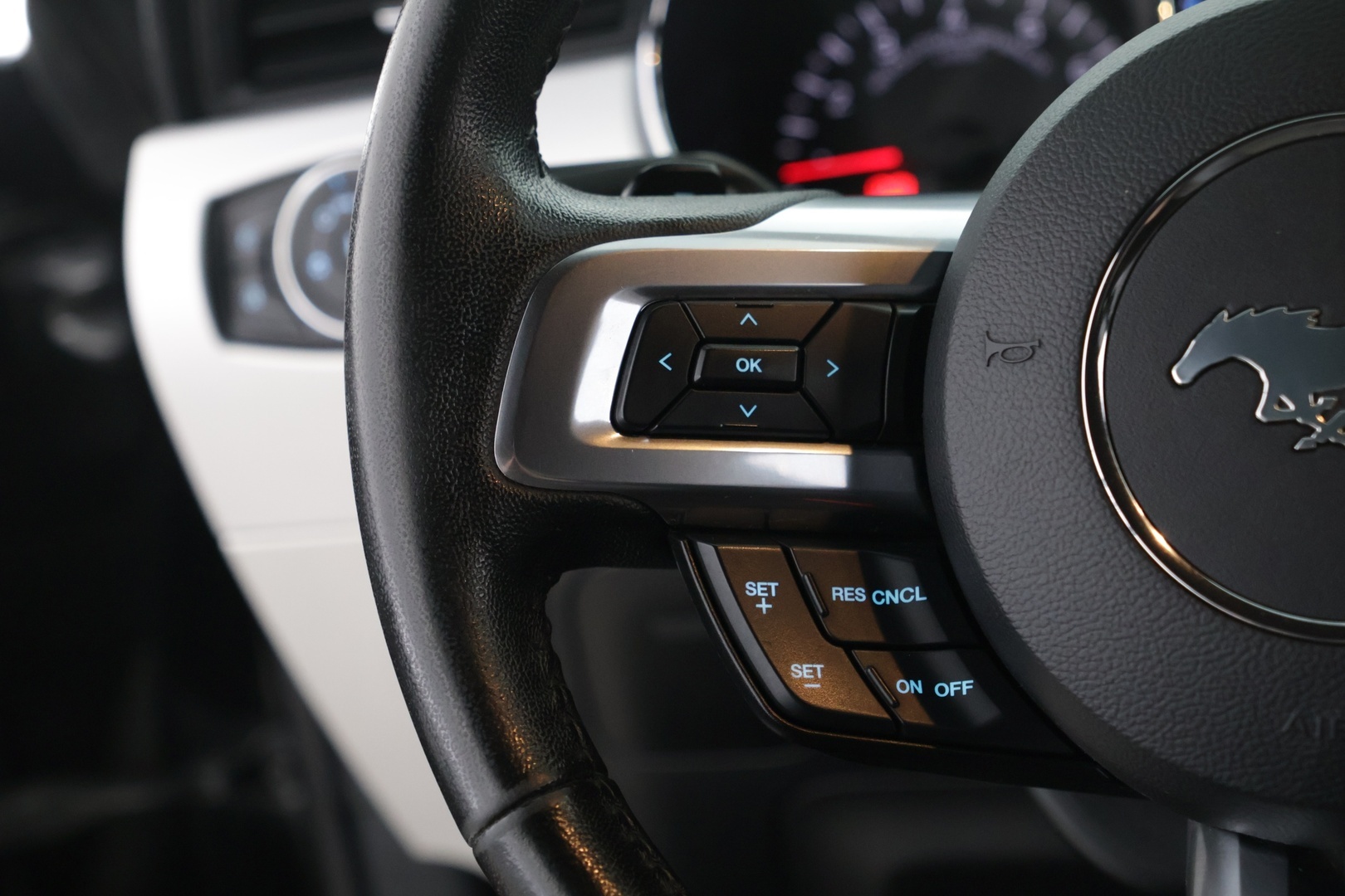 FORD Mustang 2016